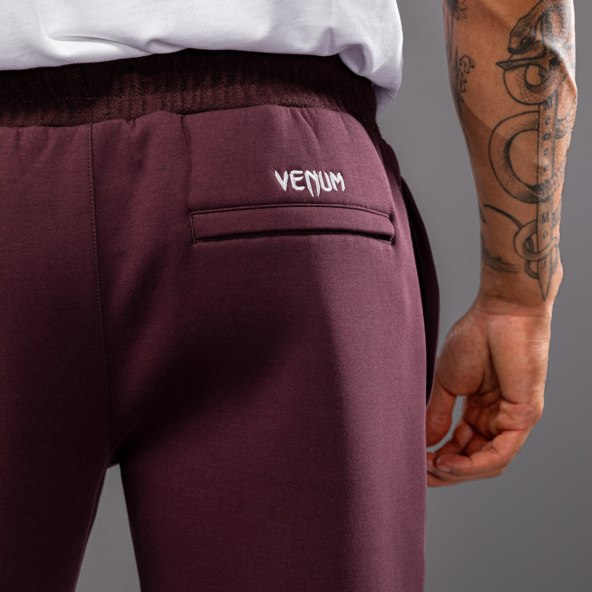 Venum Attack Fleece & Weave Joggingbroek - Bordeauxrood