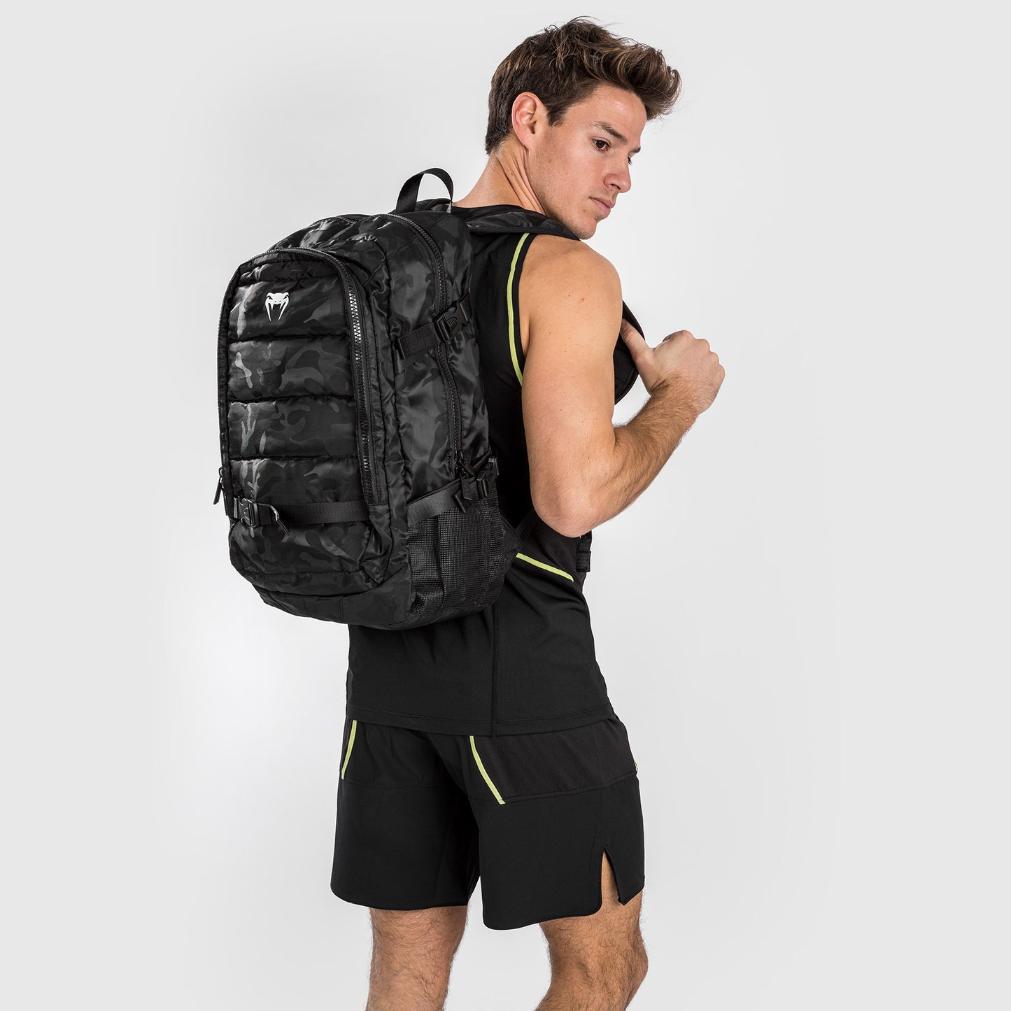 Venum Challenger Pro Rugzak (20-25L) – Zwart/Donker Camouflage