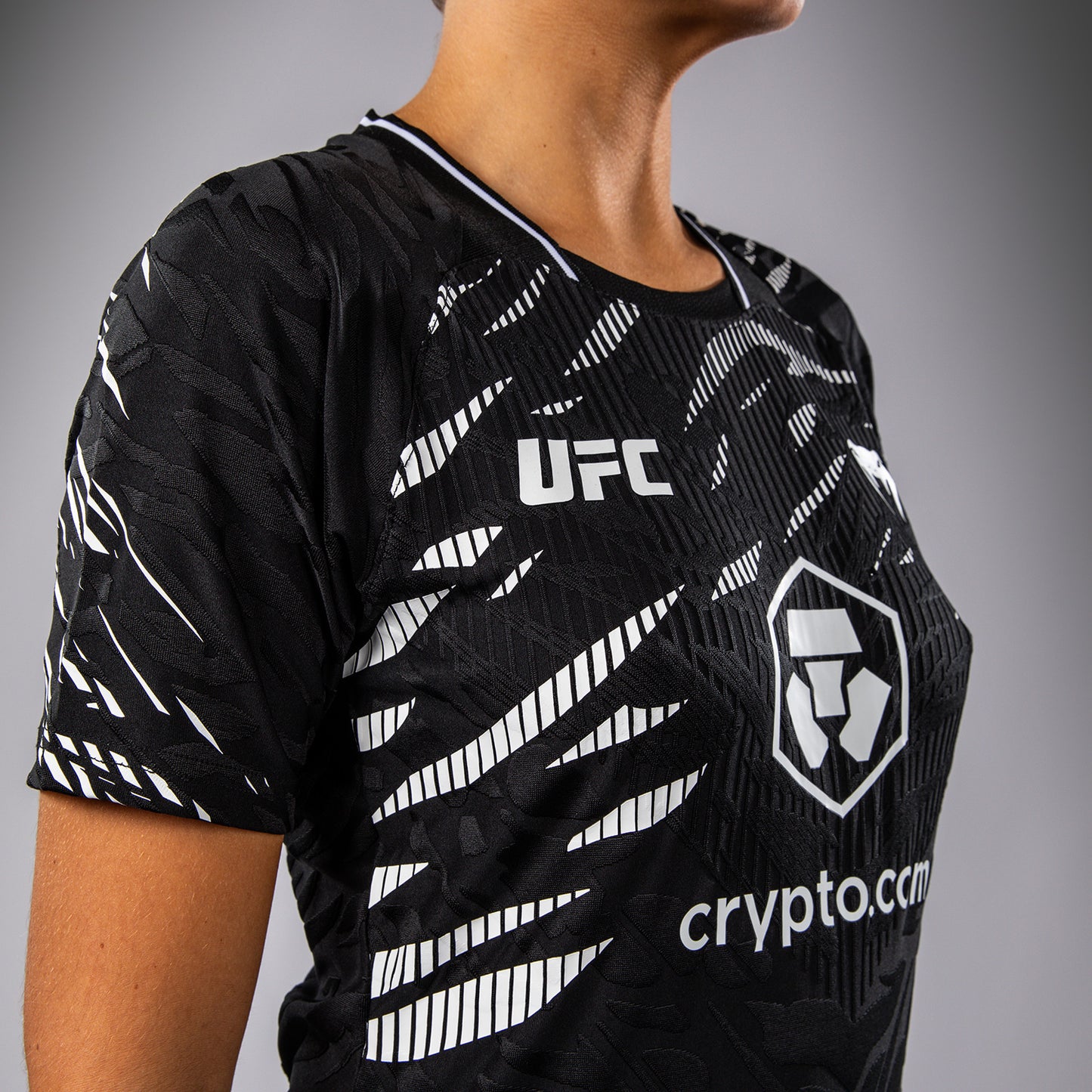 UFC Fusion by Venum Authentic Fight Night Exit T-shirt voor Dames - Zwart