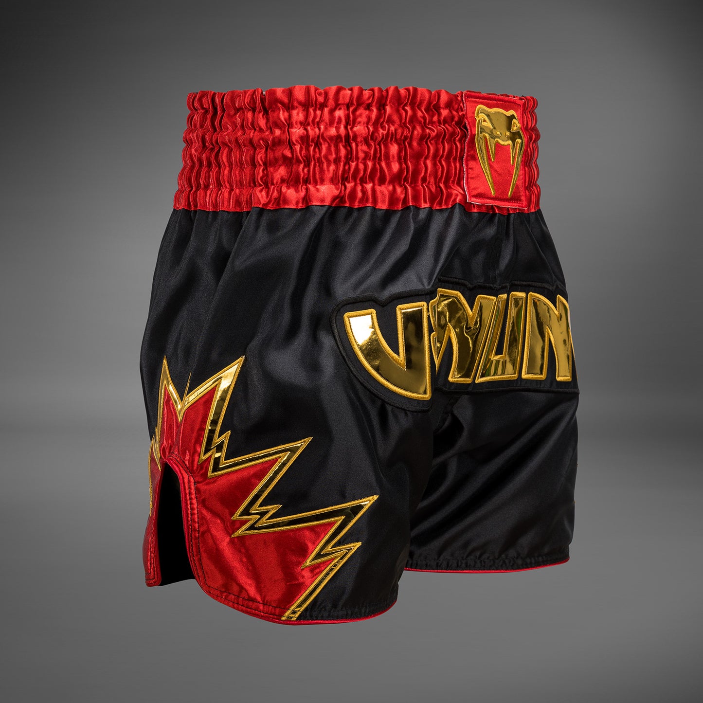 Venum Inferno Muay Thai Shorts - Zwart/Goud/Rood