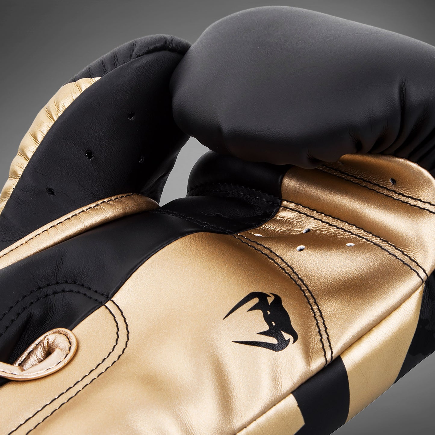 Venum Elite Bokshandschoenen - Zwart/Goud