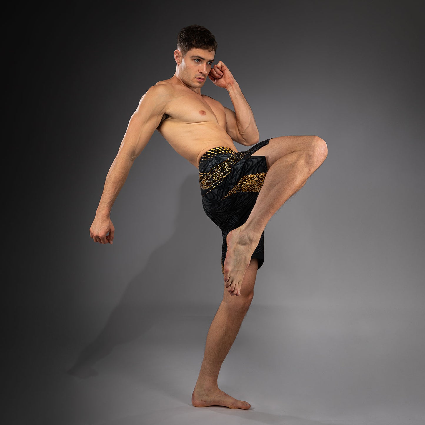 UFC Zenith by Venum Authentic Fight Night Long Fit Fight Short Heren - Champion