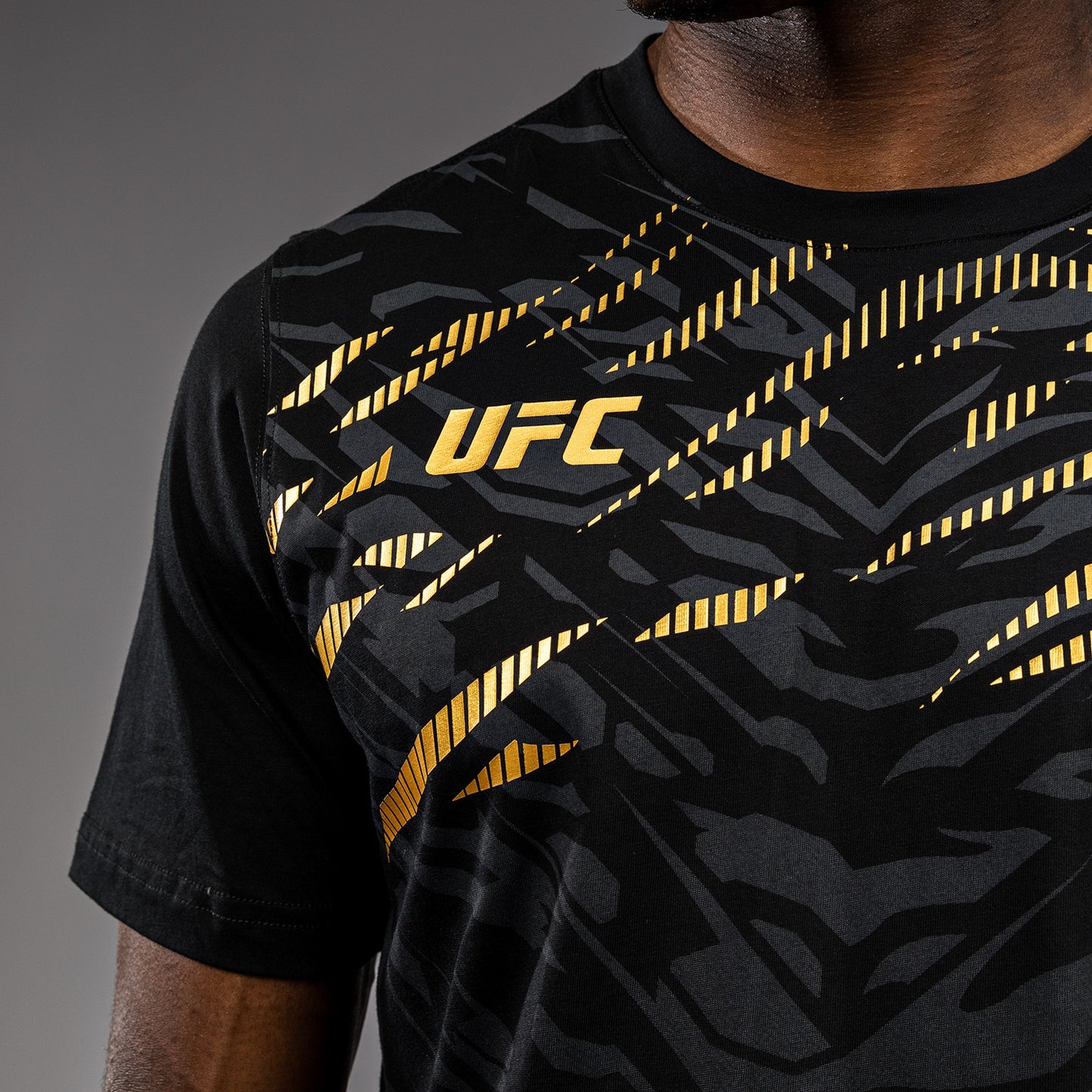 UFC Fusion by Venum Replica Korte Mouwen T-shirt voor Heren - Champion