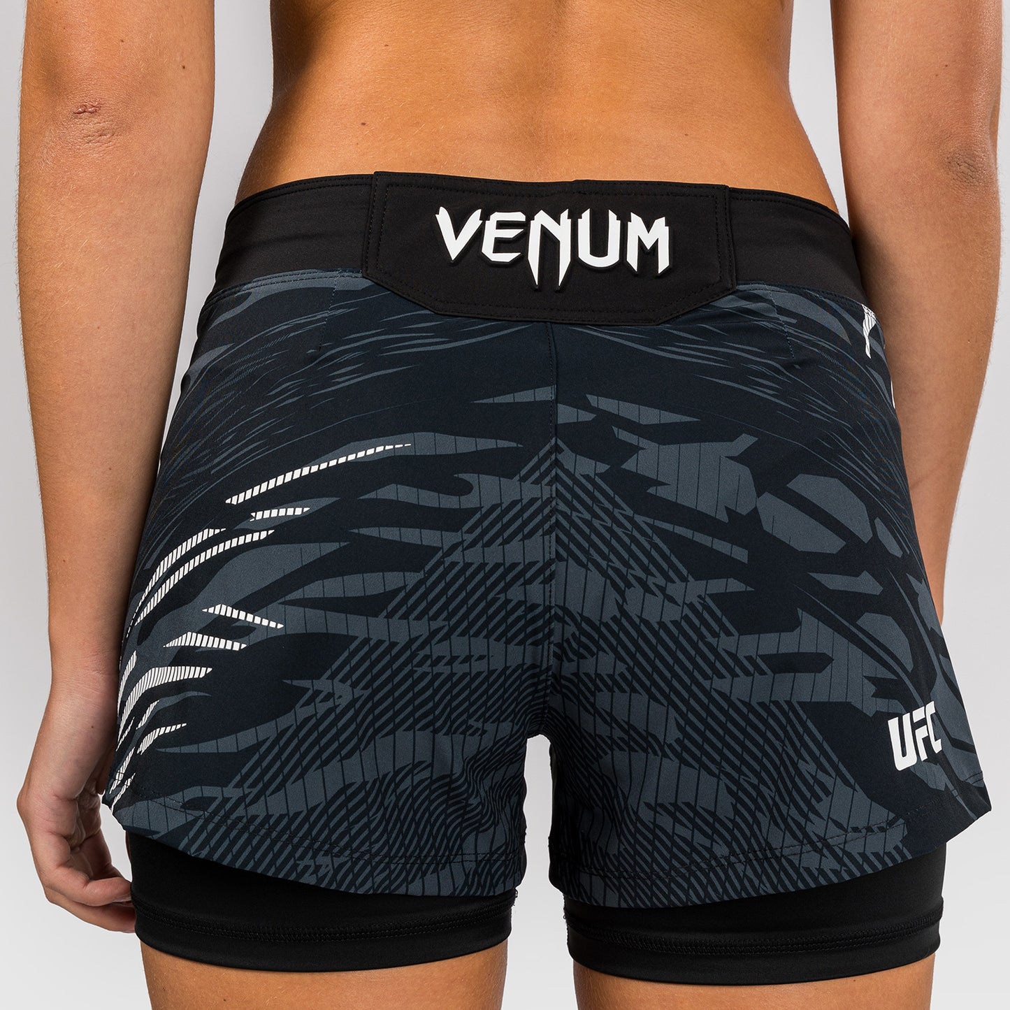 UFC Fusion by Venum Personalized Authentic Fight Night Fight Shorts voor Dames - Zwart
