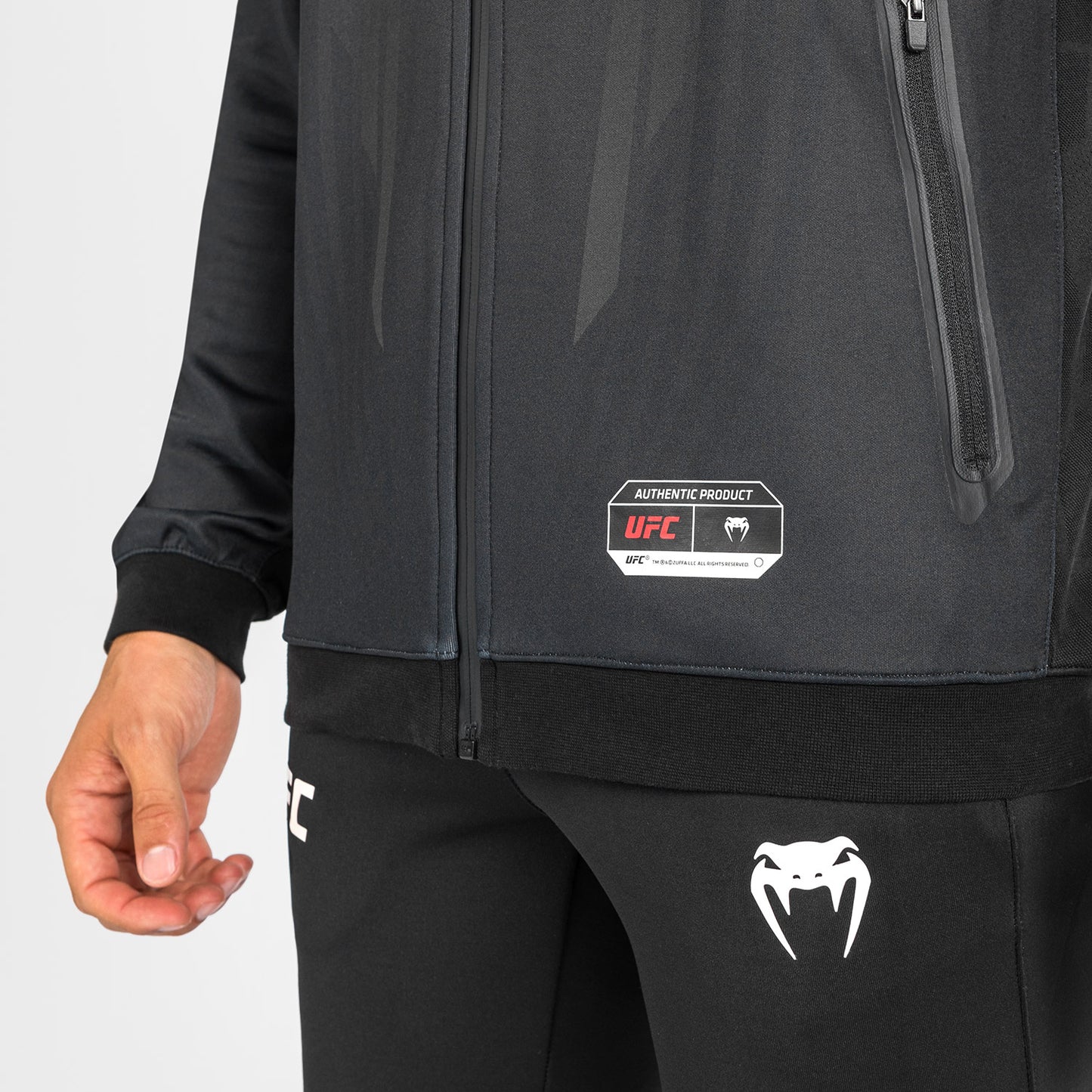 UFC Venum Authentic Fight Night 2.0 Heren Walkout Hoodie - Zwart