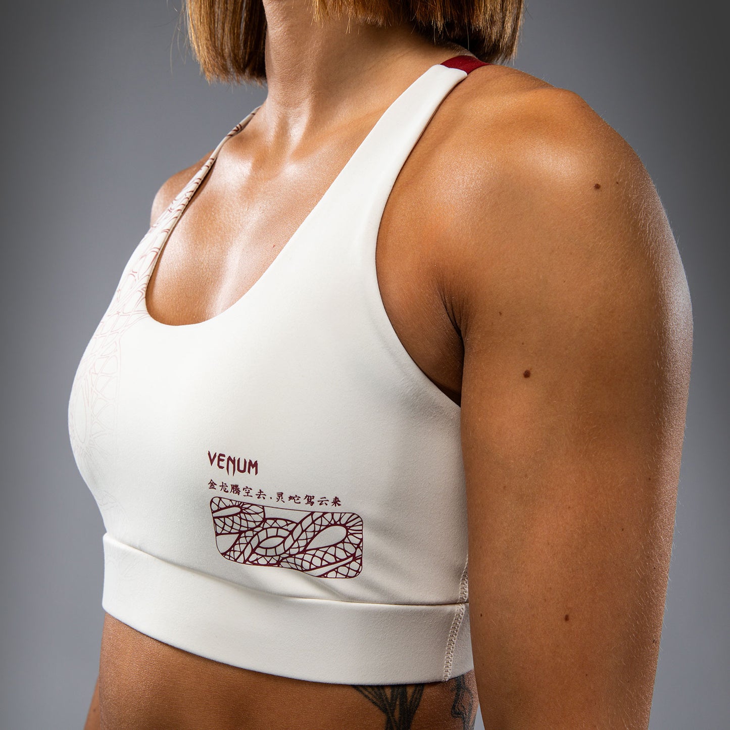 Venum Serpenti Dames Sportbeha – Ivoor/Bordeaux