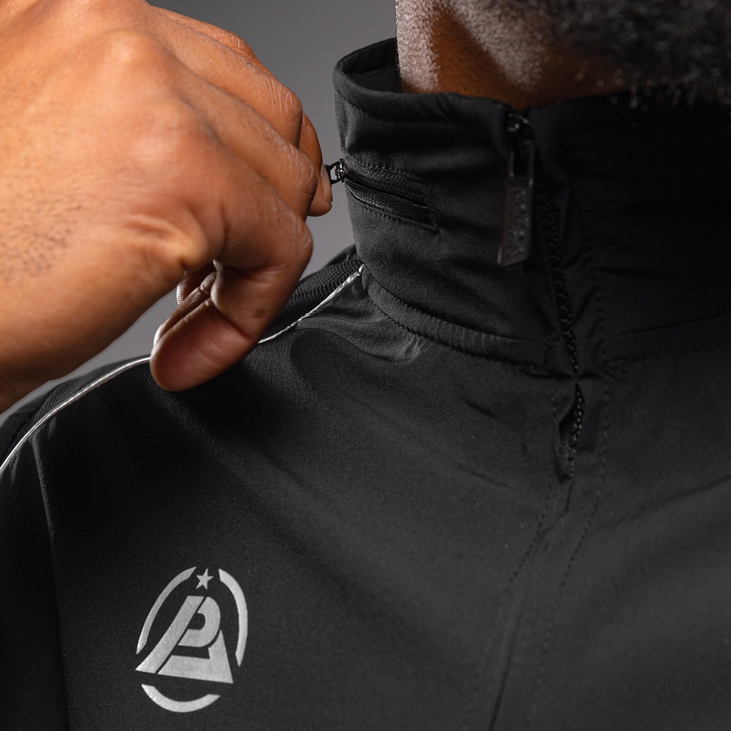 Venum x Polaris Track Jacket - Zwart/Stormgrijs