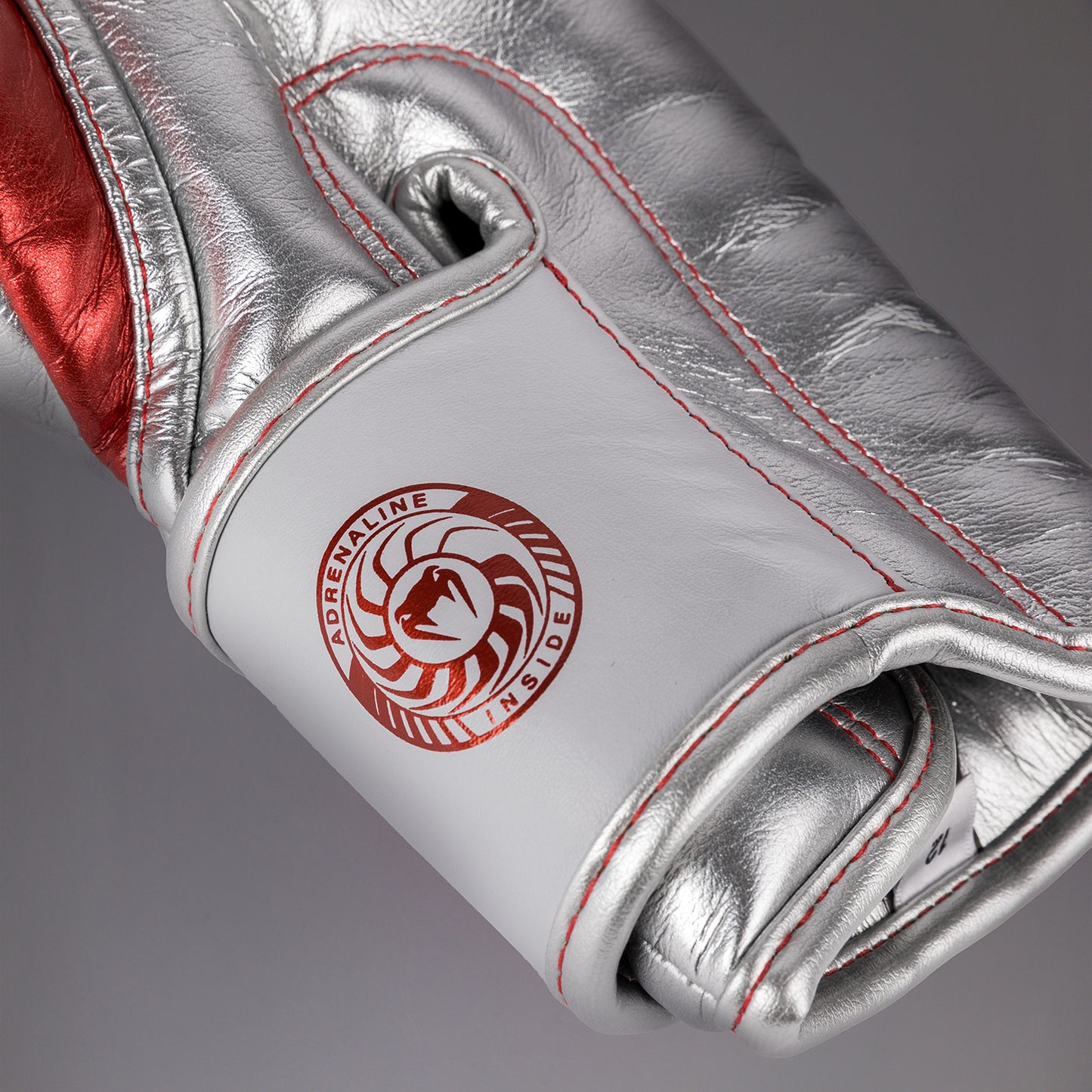 Venum Giant 3.0 Bokshandschoenen - Rood/Zilver - Speciale Editie