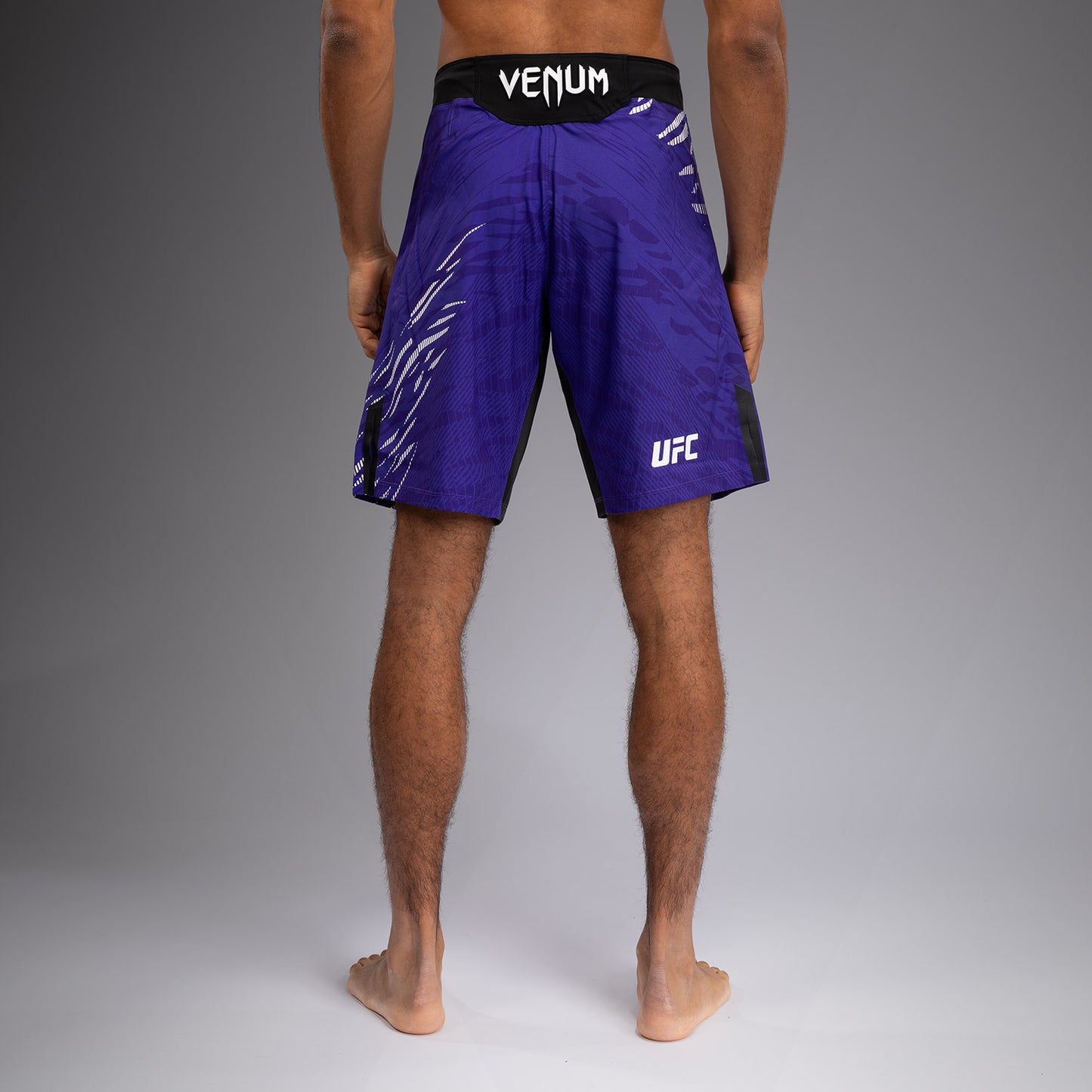 UFC Fusion by Venum Authentic Fight Night Fight Shorts voor Heren - Lange pasvorm - Paars