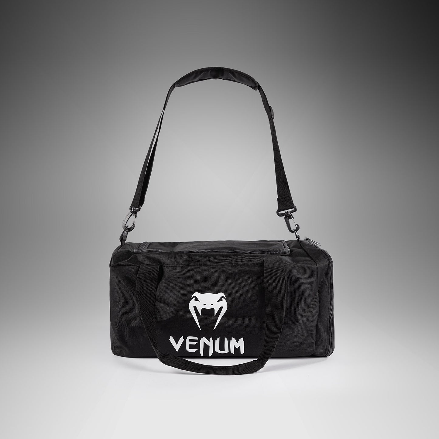 Venum Essential-sporttas (26L) - Zwart