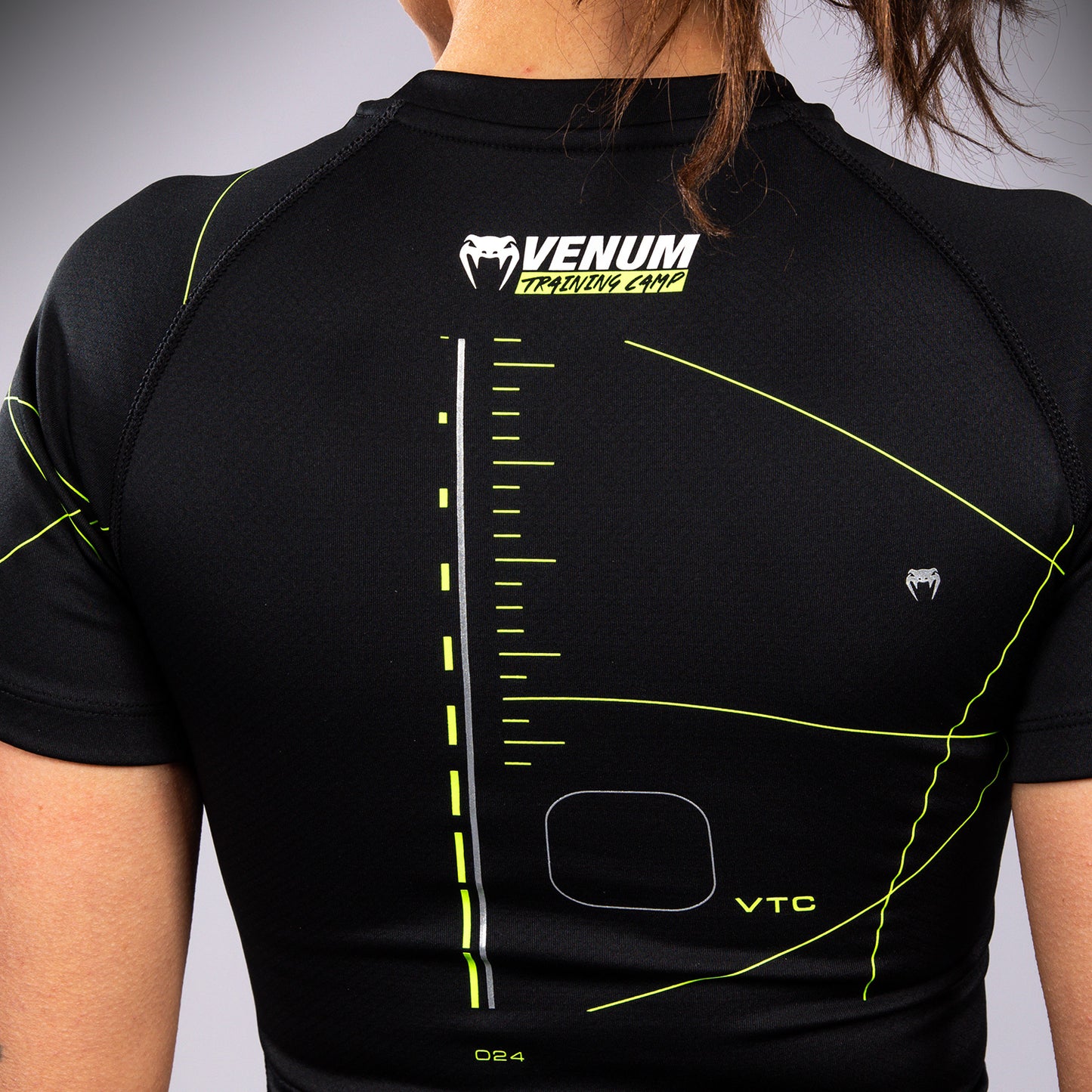 Venum Training Camp 4.0 Rashguard met korte mouwen - Zwart/Neon Groen