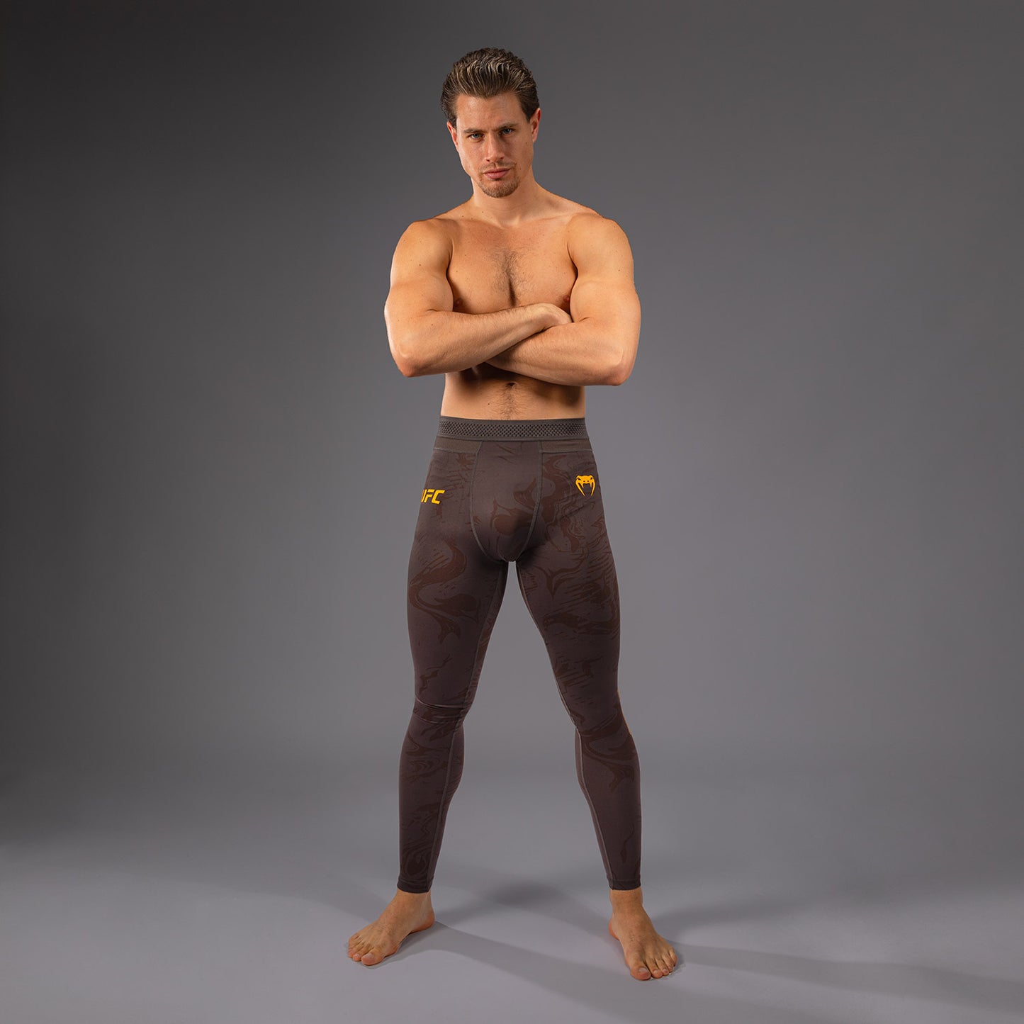 UFC Fusion by Venum Fight Week Performance Leggings voor Heren - Earthen Brown