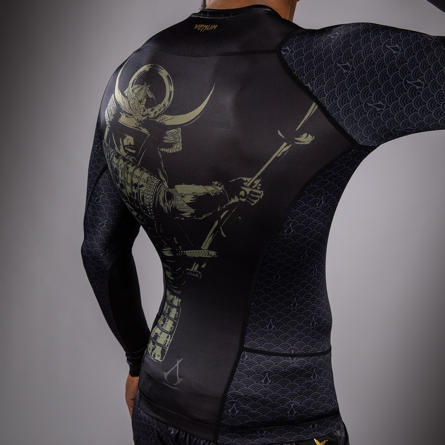 Venum x Assassin’s Creed Shadows Heren-Rashguard met lange mouwen - Zwart