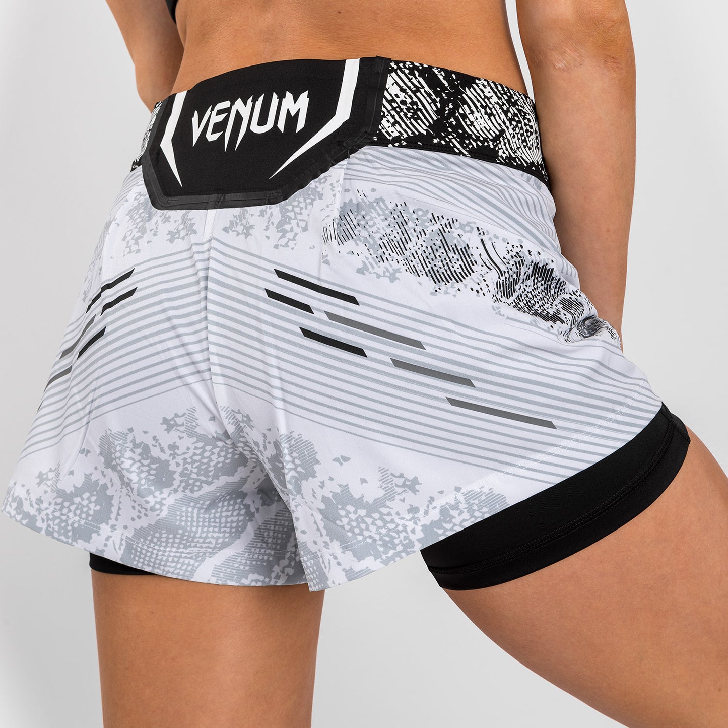 UFC Adrenaline by Venum Authentic Fight Night Vrouwen Korte Broek - Wit