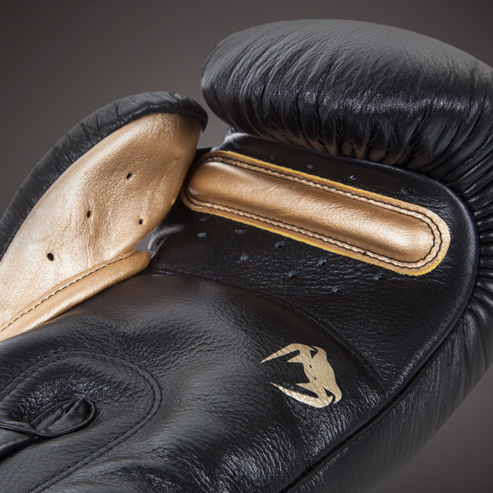 Venum Giant 3.0 Bokshandschoenen - nappaleer Zwart Goud