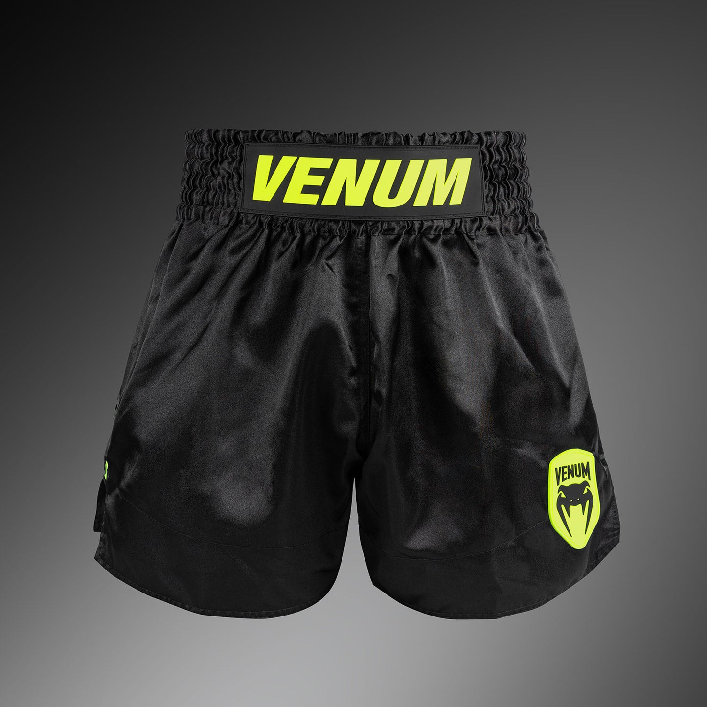 Venum Classic Evo Muay Thai Shorts - Zwart/Neon Geel