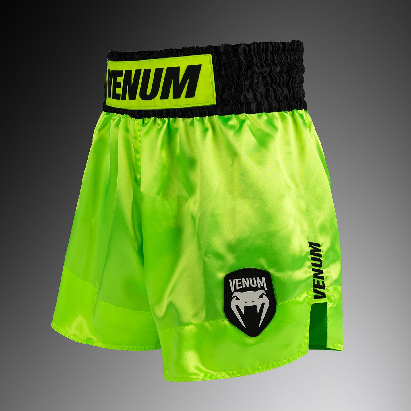 Venum Classic Evo Muay Thai Shorts - Neon Geel/Zwart