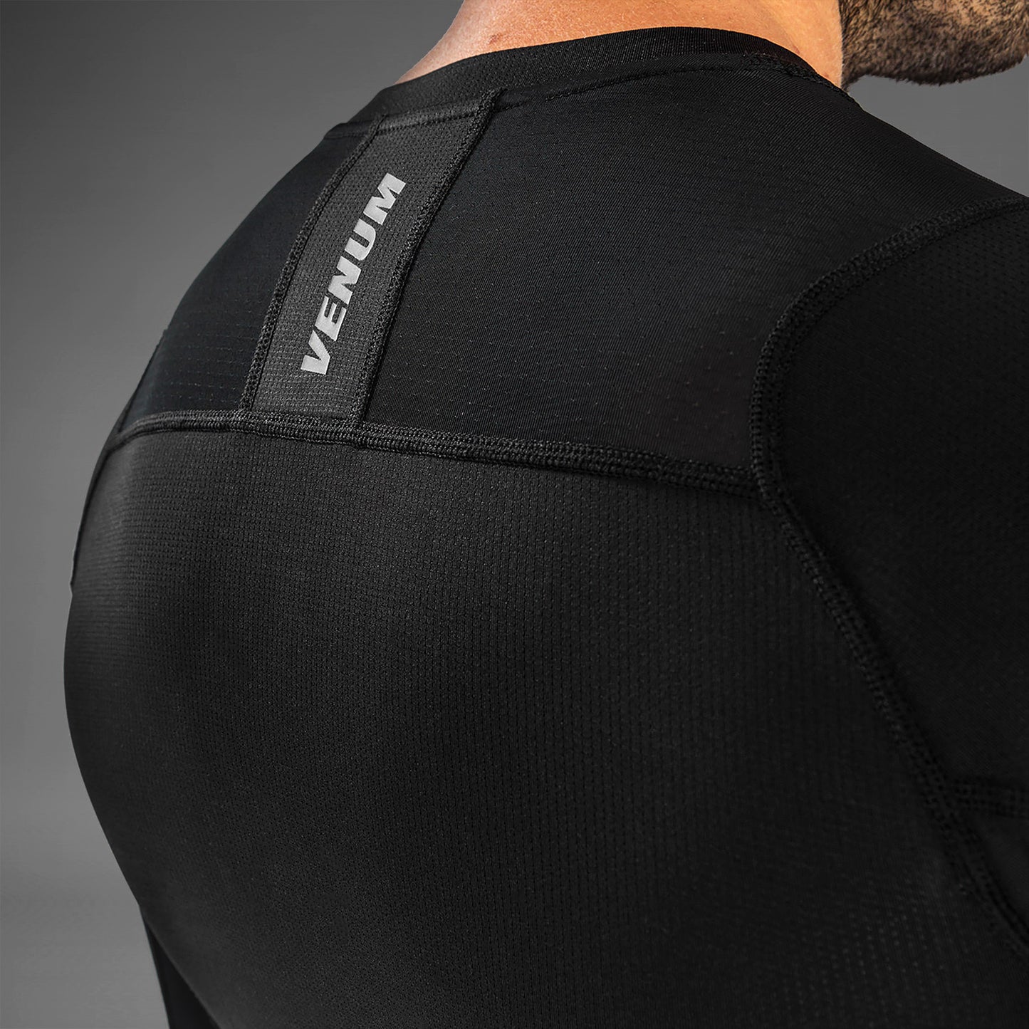 Venum G-Fit Air Rashguard Longsleeve - Zwart