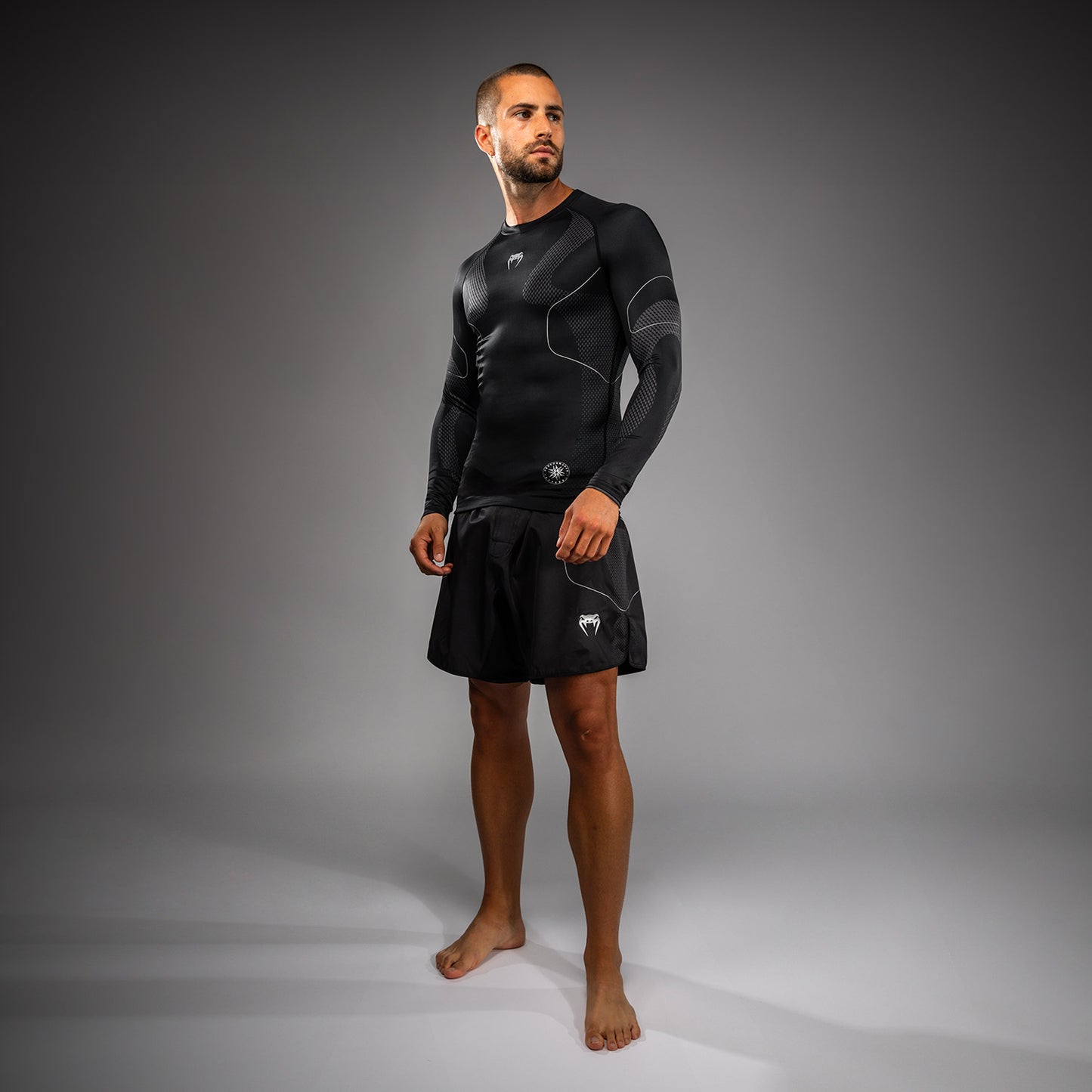 Venum Nexus Lange Mouw Rashguard – Zwart/Zilver