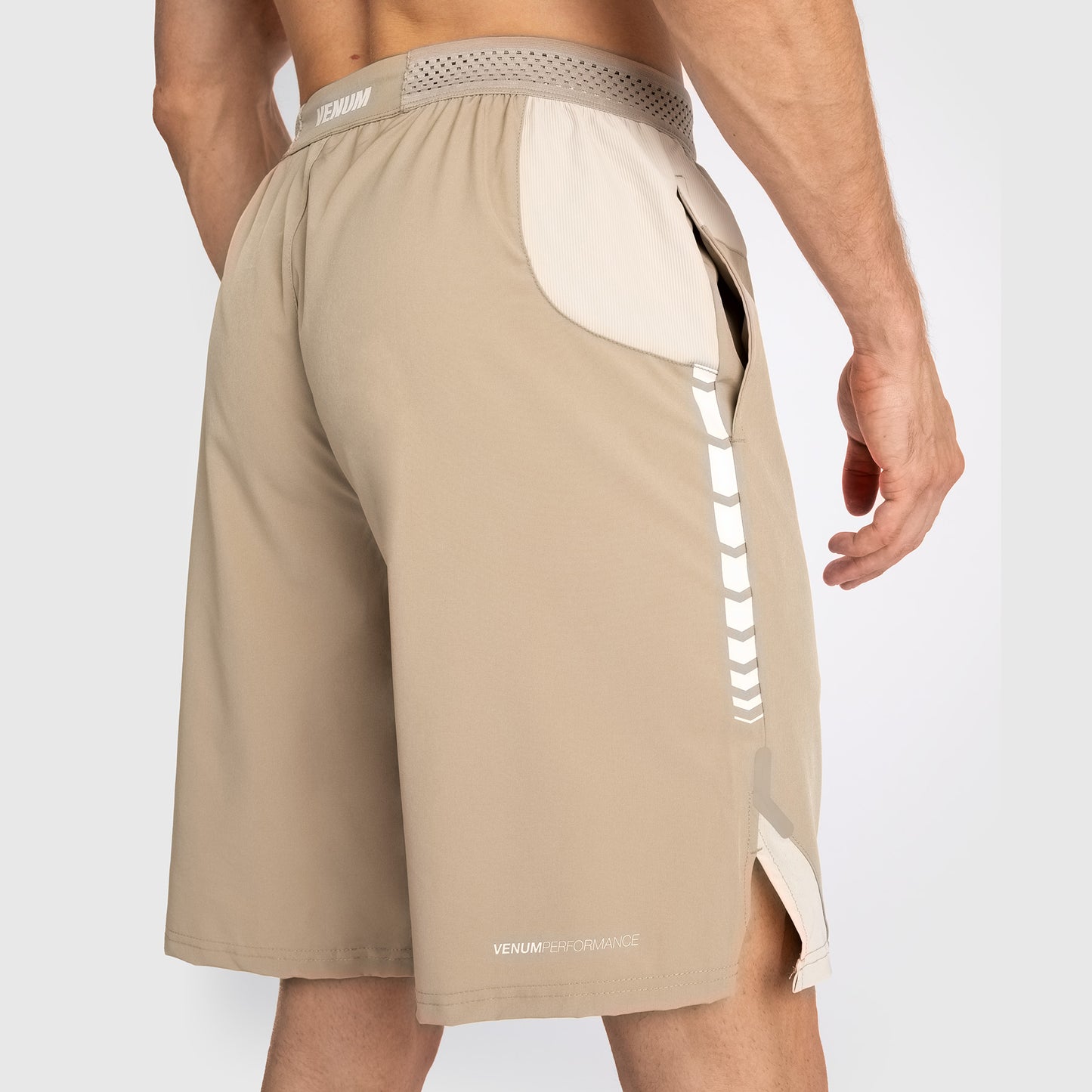 Venum Tempest Heren Trainingsshorts - Beige/Zand