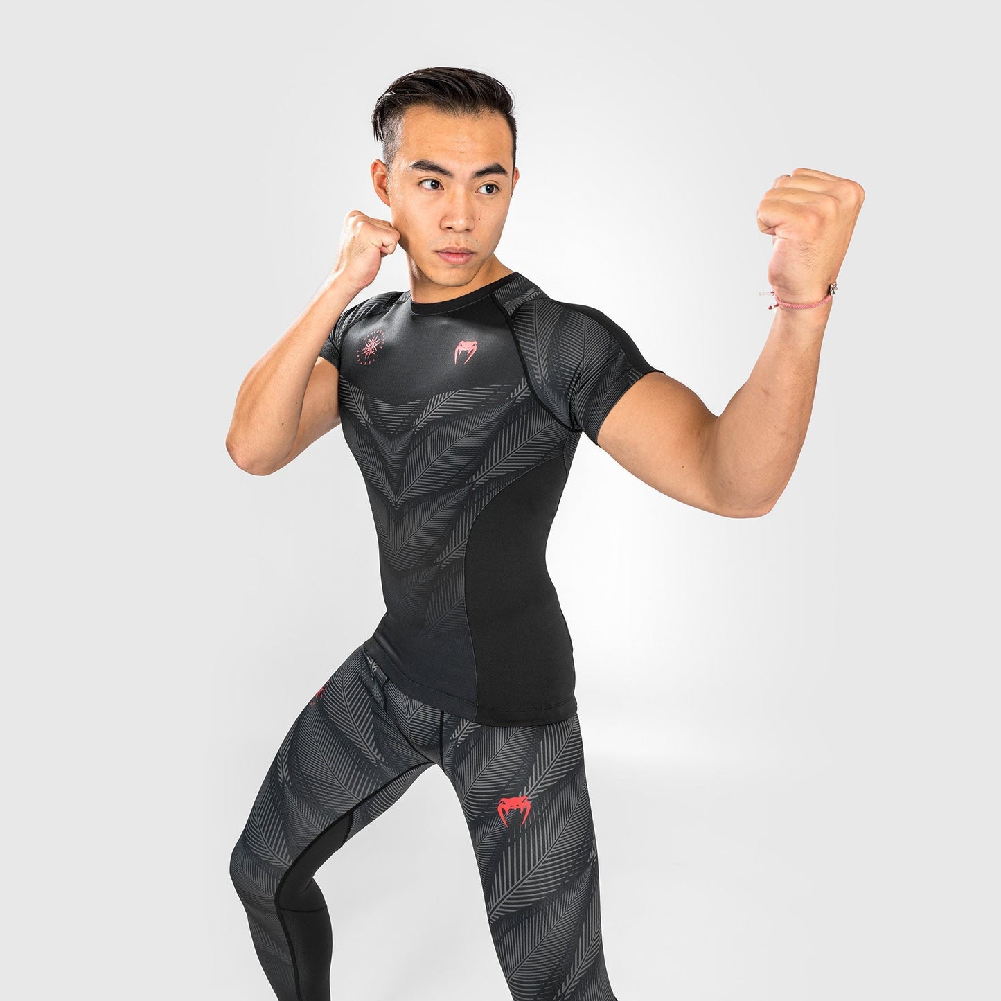 Venum Phantom compressie T-shirt - korte mouwen - zwart/rood