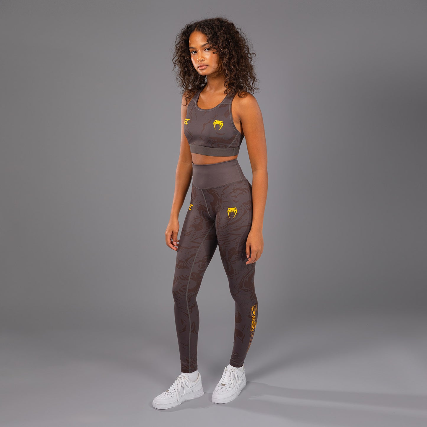 UFC Fusion by Venum Fight Week Performance Leggings voor Dames - Earthen Brown