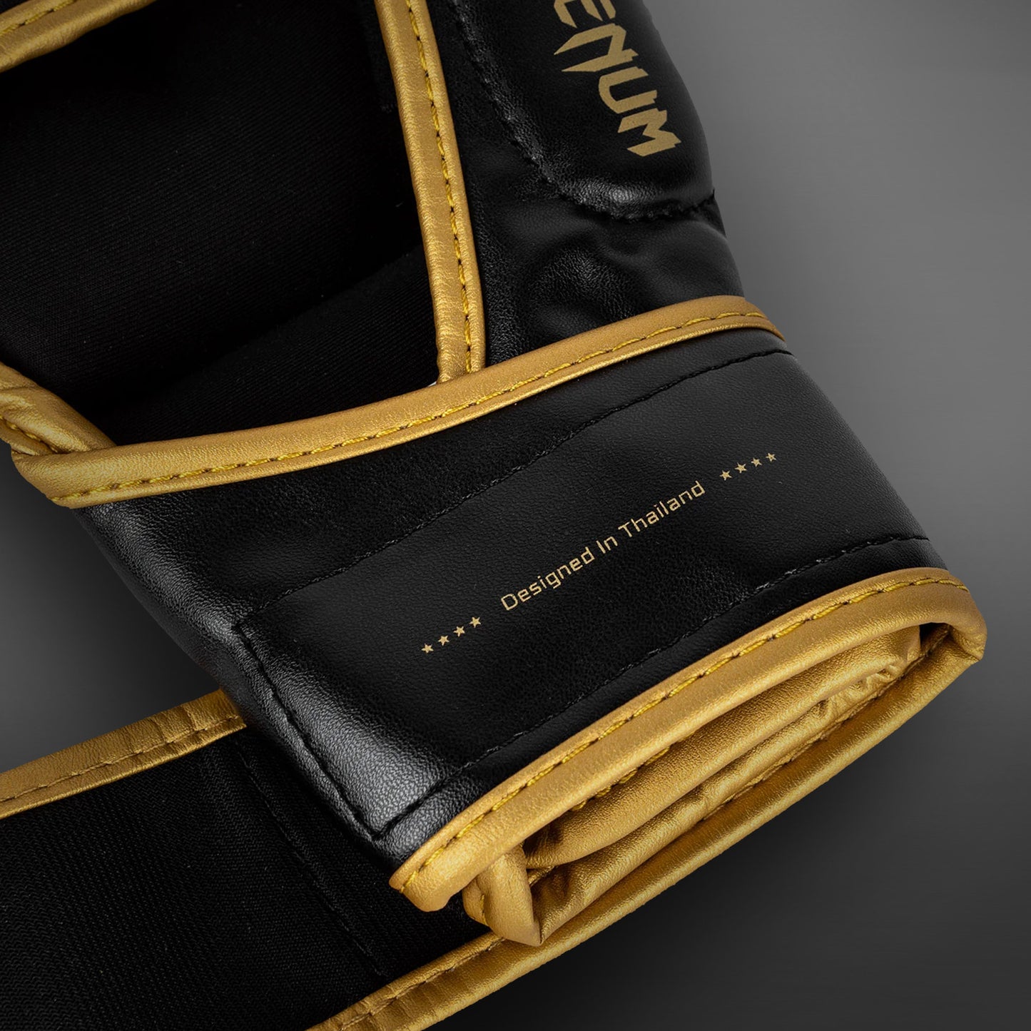 Venum Challenger 2.0 MMA-Handschoenen - Zwart/Goud