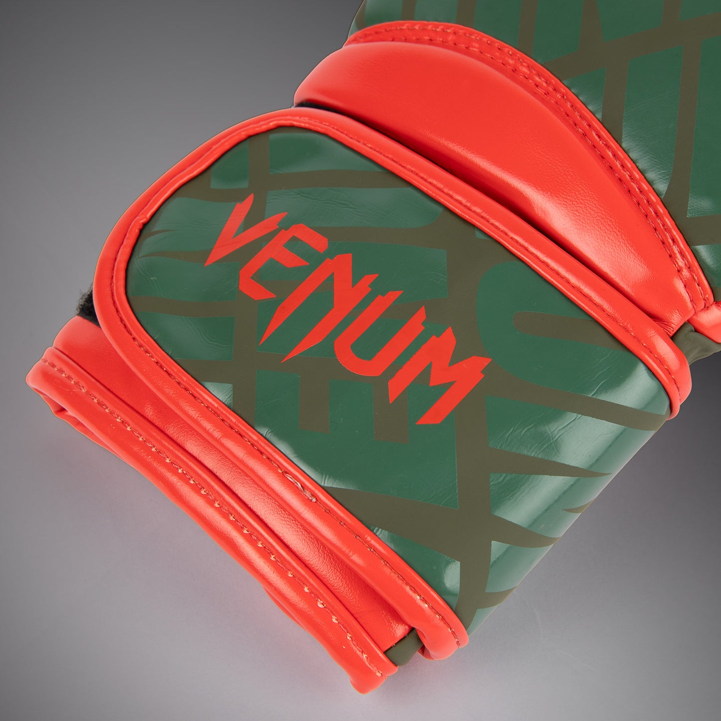 Venum Contender 1.5 XT Kids Bokshandschoenen - Legergroen