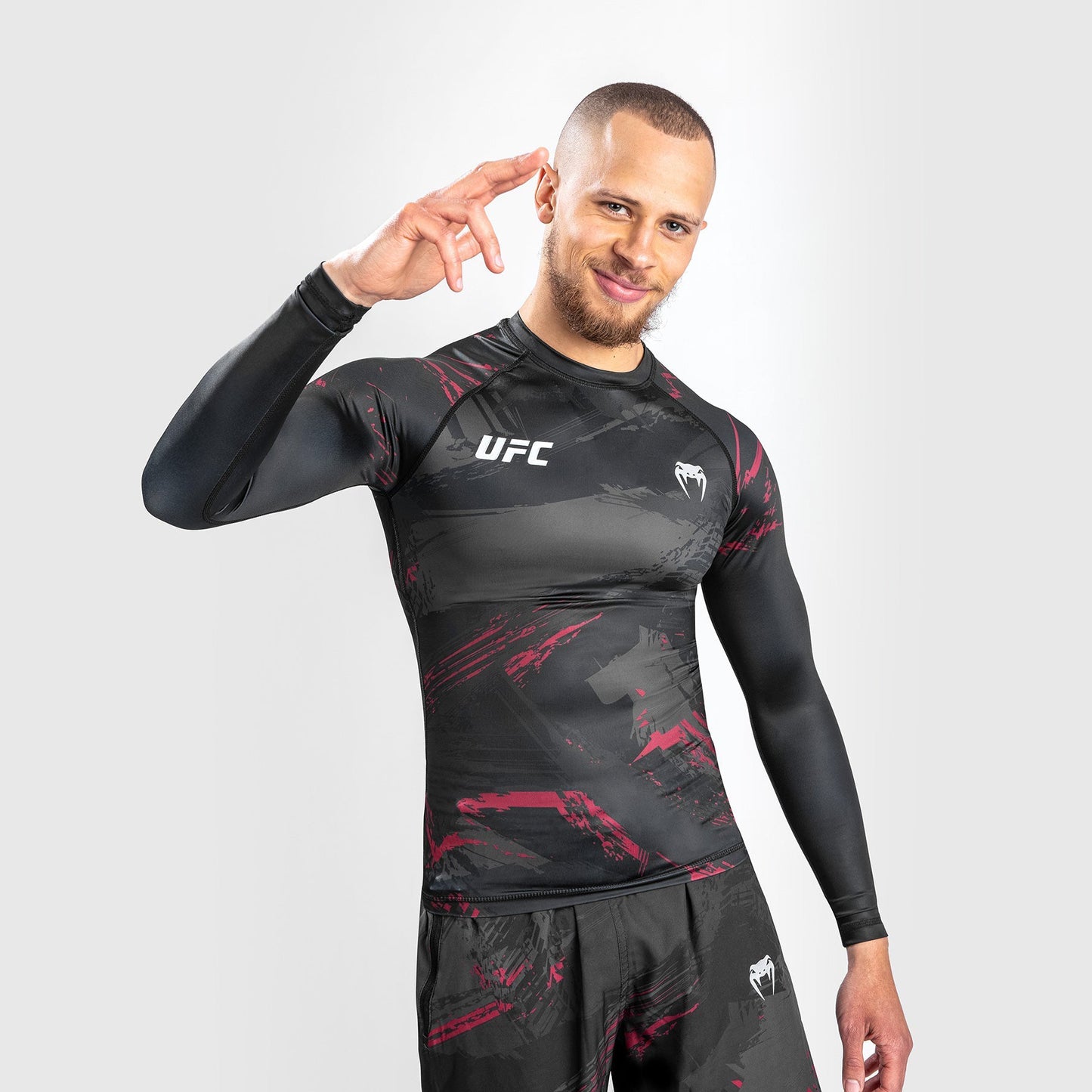 UFC Venum Authentic Fight Week 2.0 Compressieshirt - Lange Mouwen - Zwart/Rood