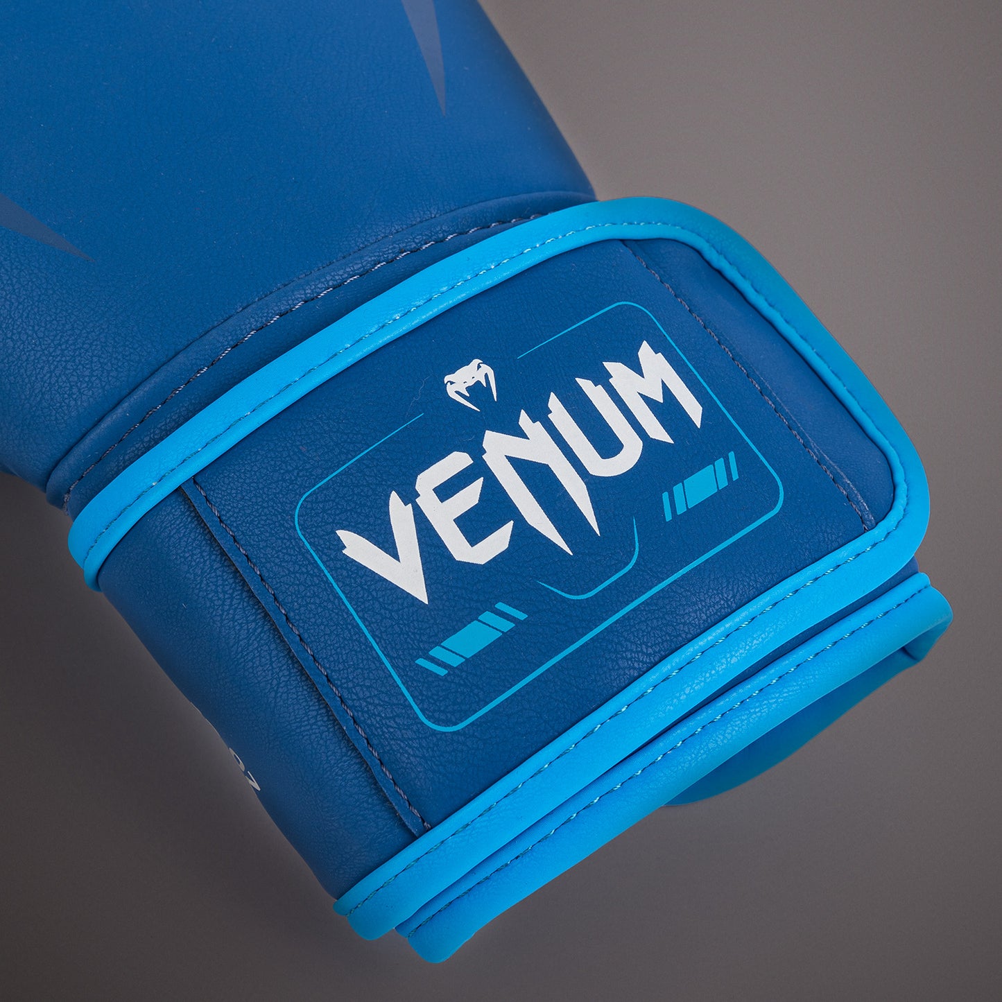 Venum x Top Rank Original Impact Bokshandschoenen - Marineblauw
