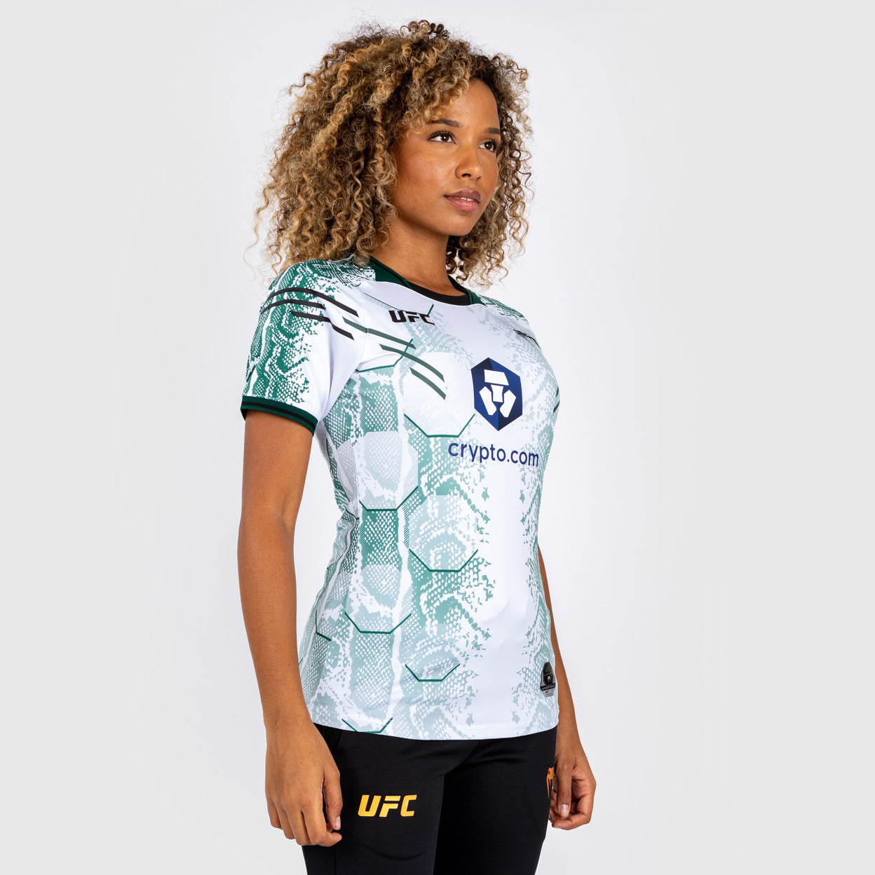 UFC Adrenaline by Venum Personalized Authentic Fight Night Vrouwen Walkout Jersey - Emerald Edition - Wit/Groen