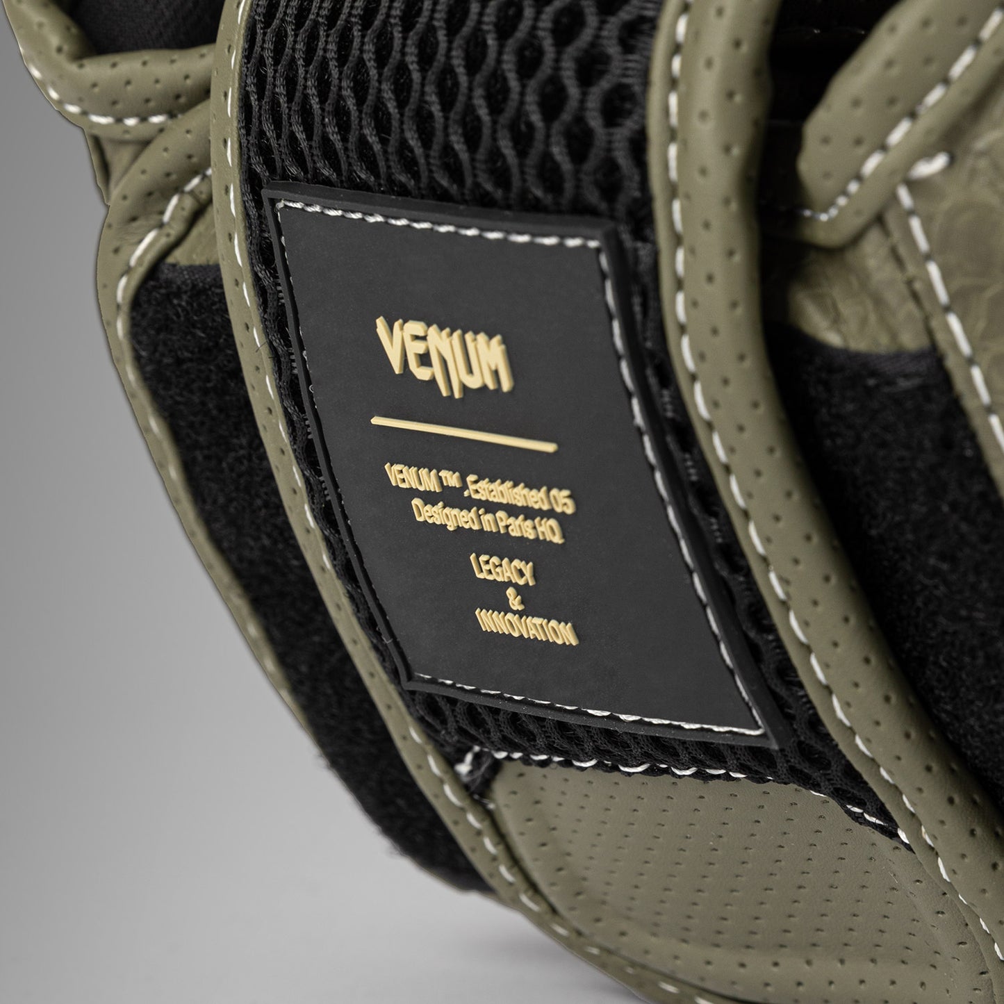 Venum Impact Evo Scales Hoofdbeschermer – Legergroen