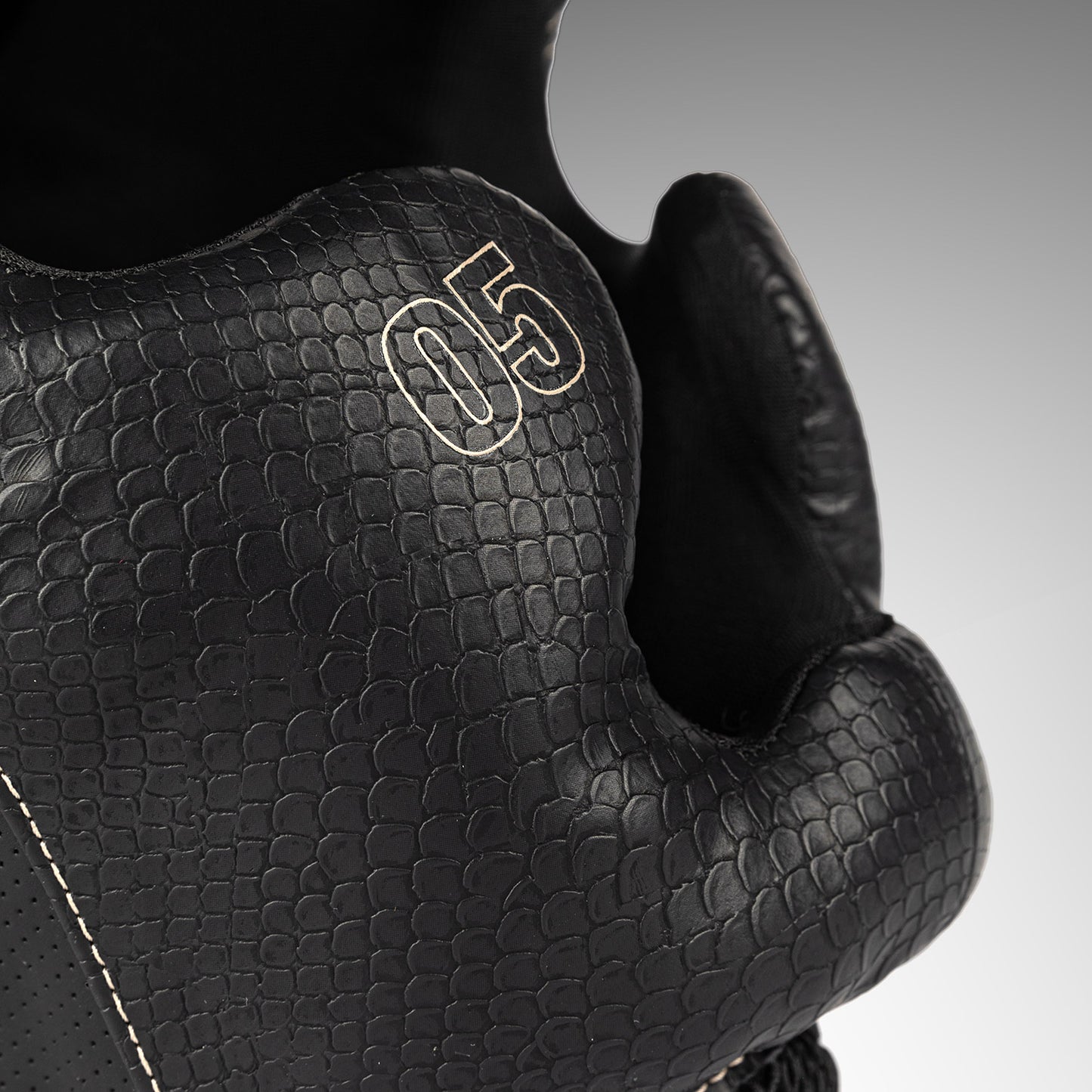 Venum Impact Evo Scales Hoofdbeschermer – Zwart