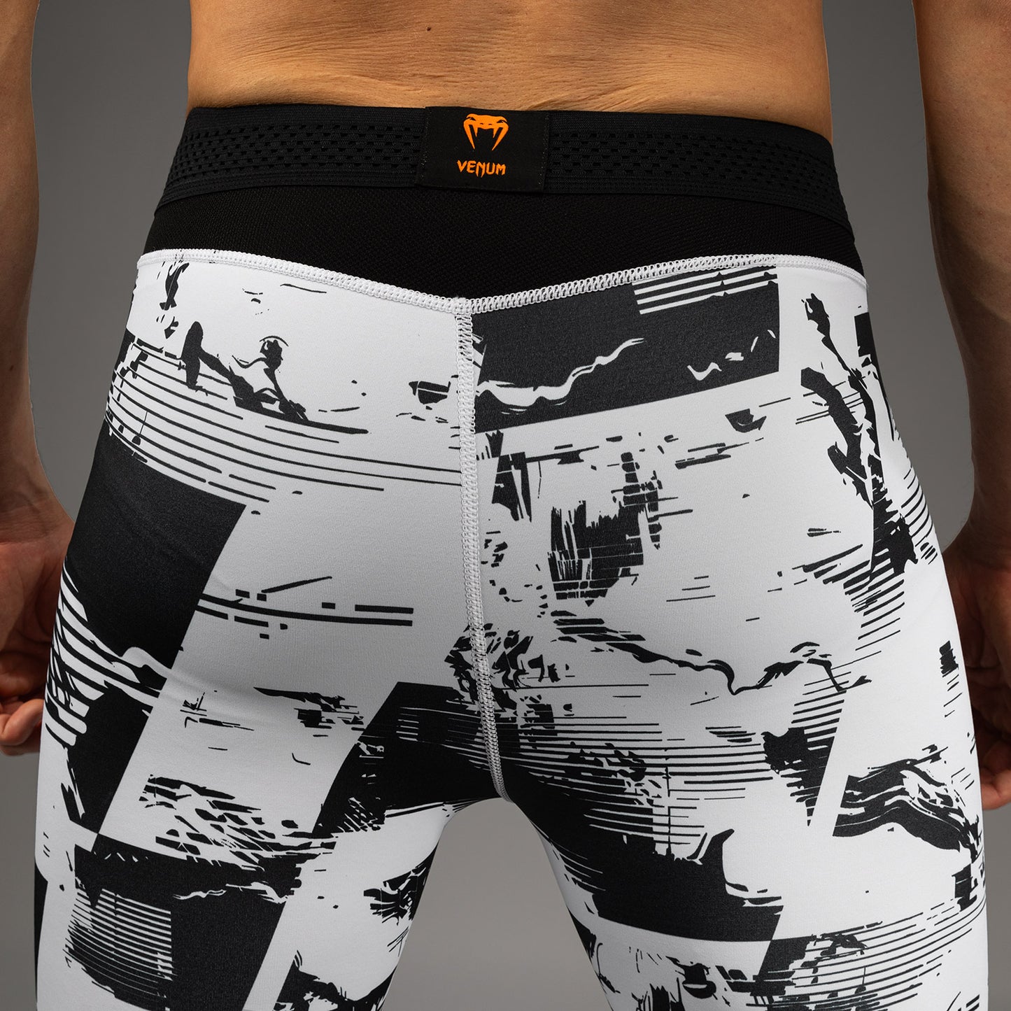 UFC Zenith by Venum Authentic Fight Week Performance Tight Heren - Wit