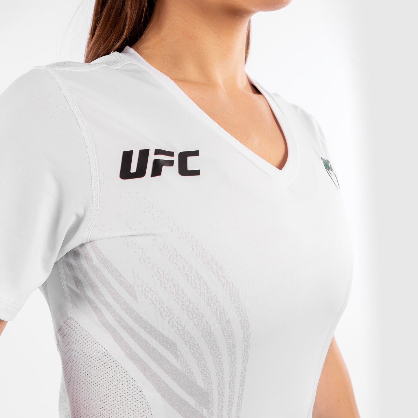 UFC Venum Gepersonaliseerd Authentic Fight Night Walkout Damesshirt - Wit