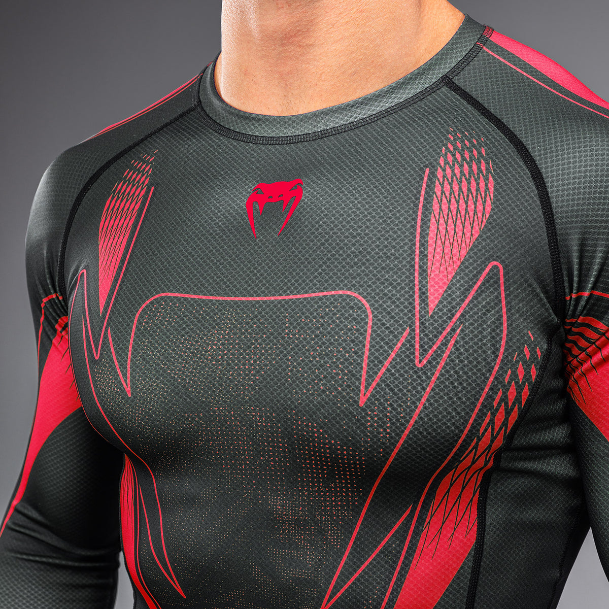Venum Amazonia Reborn Rashguard met lange mouwen - Zwart/Rood