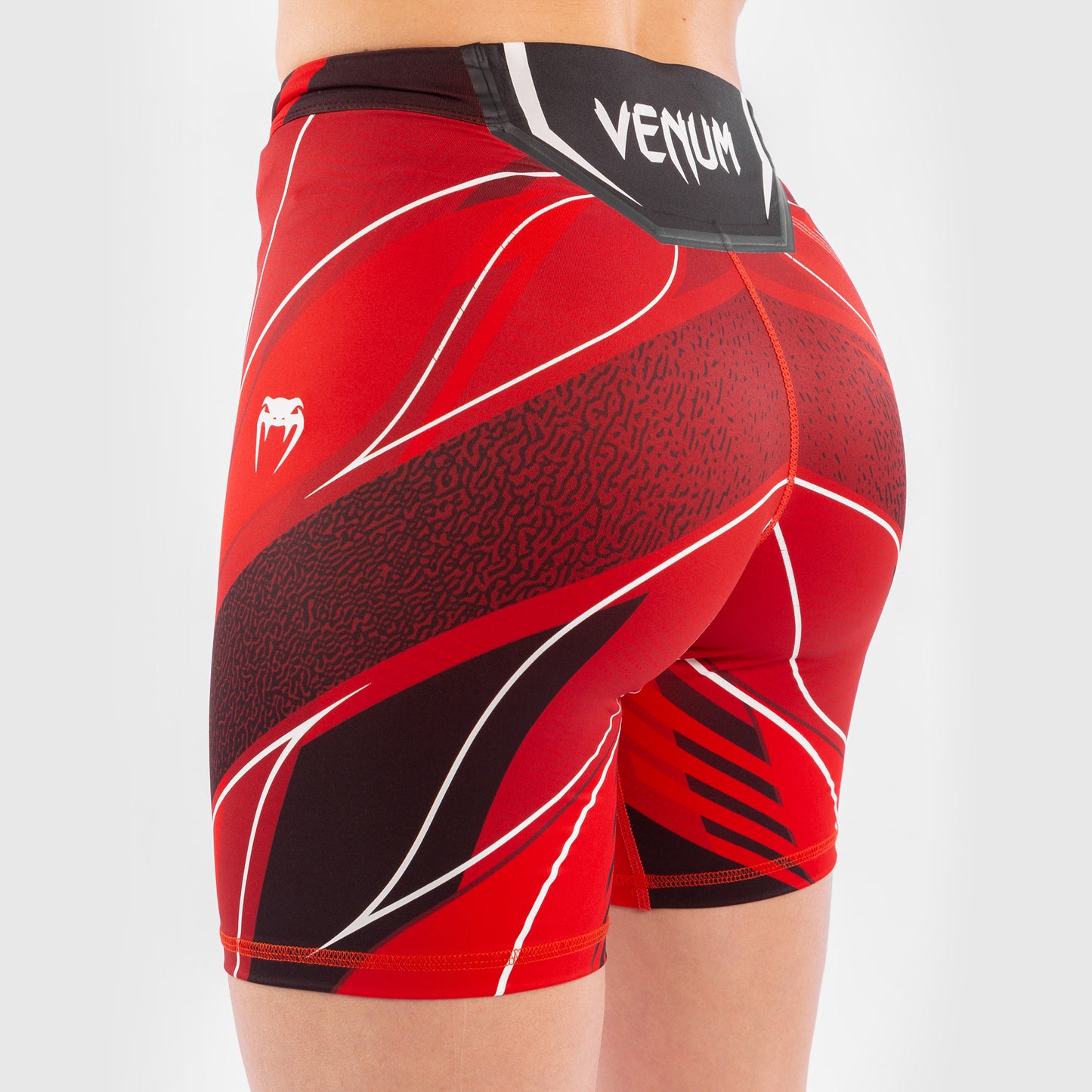 UFC Venum Authentic Fight Night Vale Tudo Damesshort - Long Fit - Rood