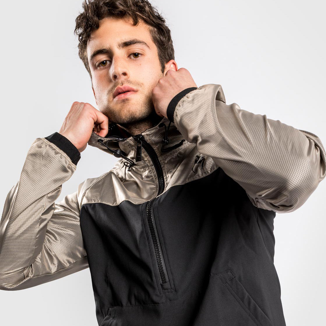 Venum Laser XT Hoodie - Zwart/Zandkleurig