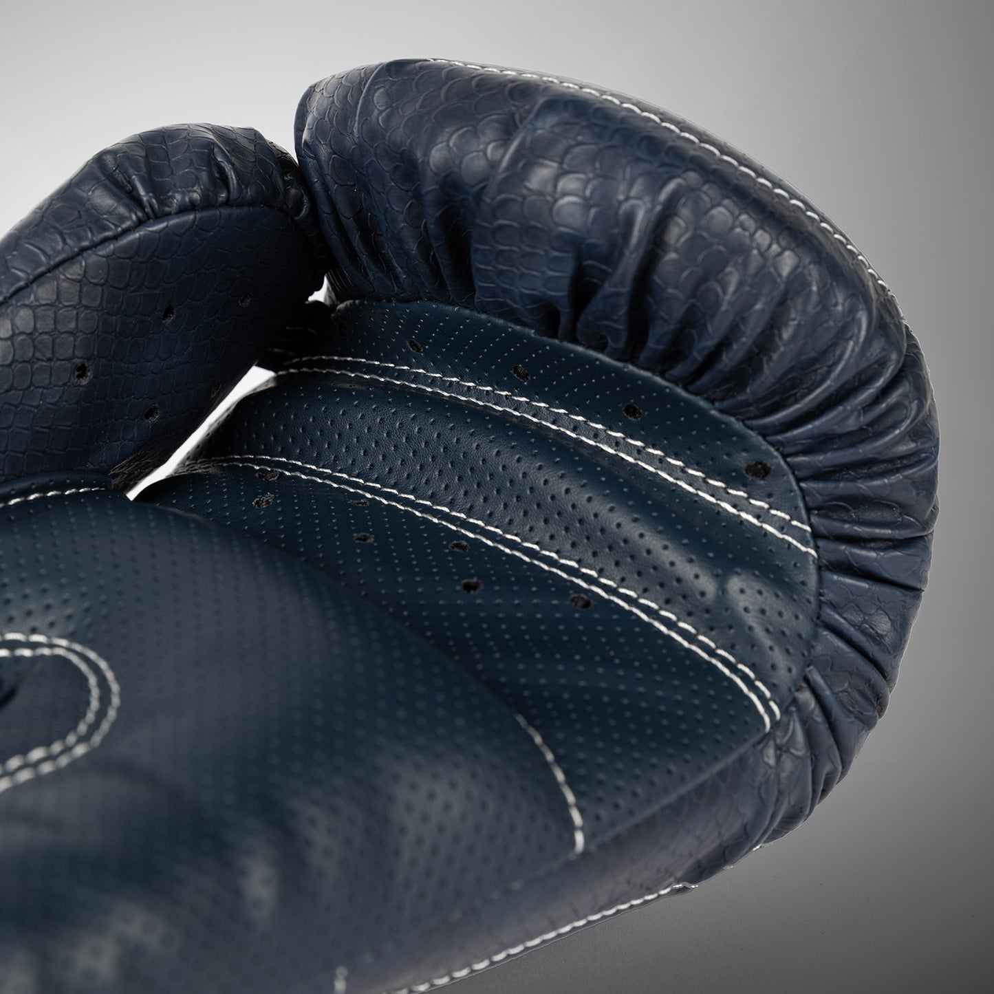Venum Impact Evo Scales Bokshandschoenen – Middernachtblauw