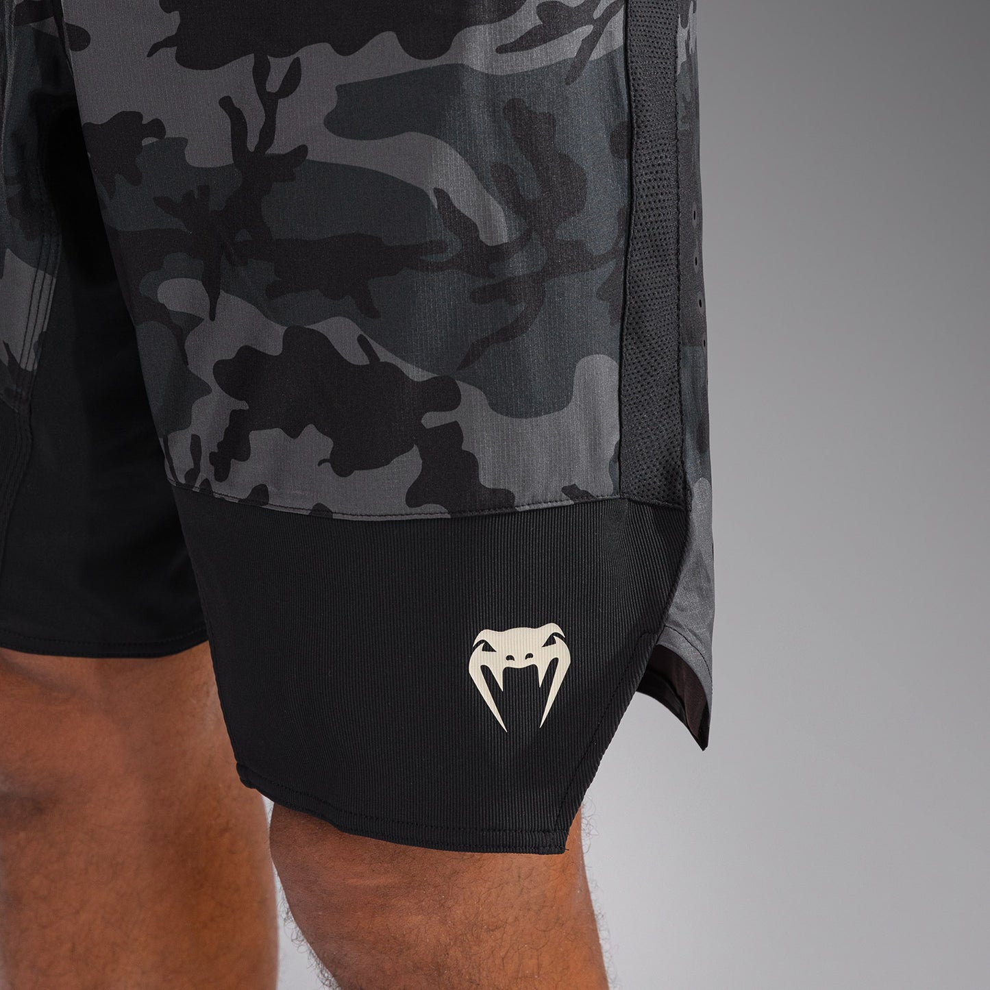 Venum G-Fit Air Fight Shorts Heren - Urbaan Camo