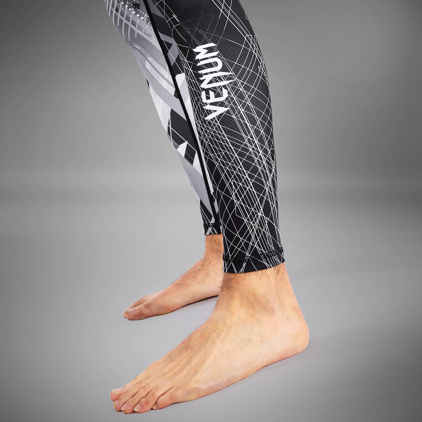 Venum Gorilla Jungle Compressiebroek - Zwart/Wit