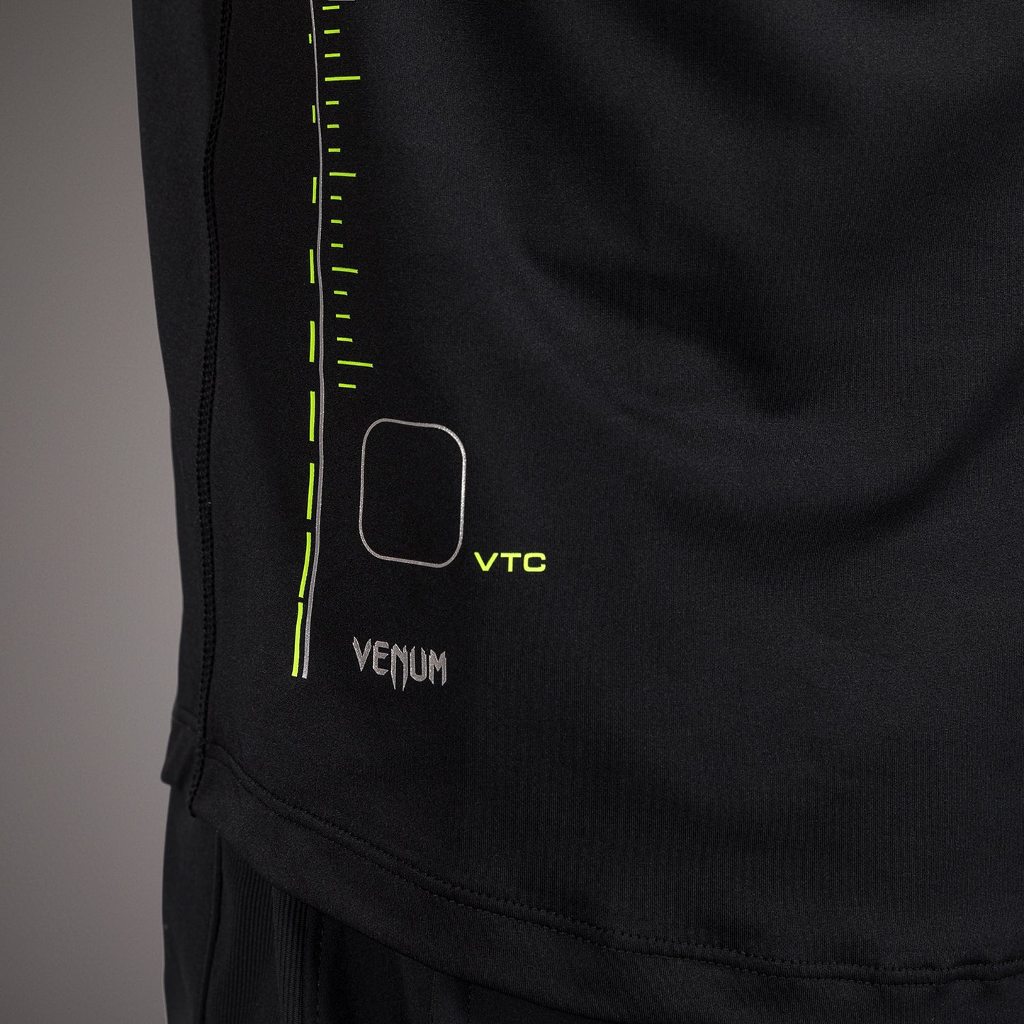 Venum Training Camp 4.0 Dry-Tech T-shirt - Zwart/Neon Groen