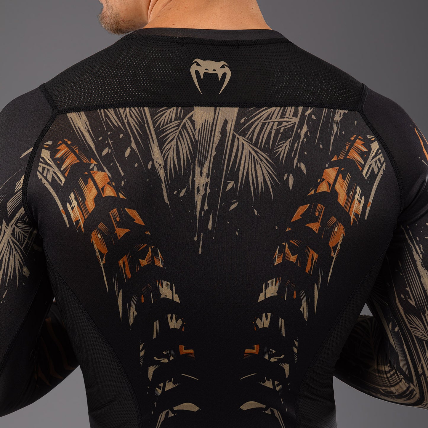 Venum Tiger Lange Mouw Rashguard - Zwart / Neon Oranje