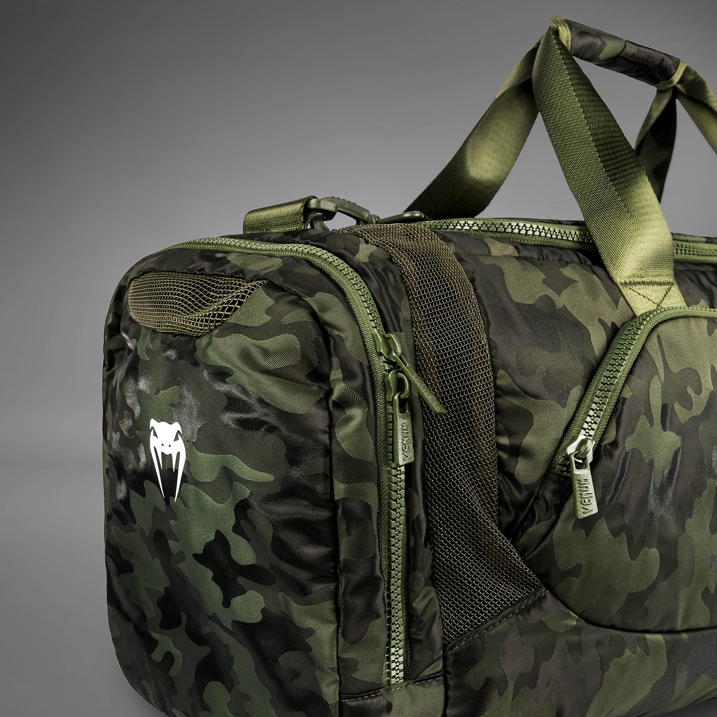 Venum Trainer Lite Sporttas (48L) – Kaki/Camouflage