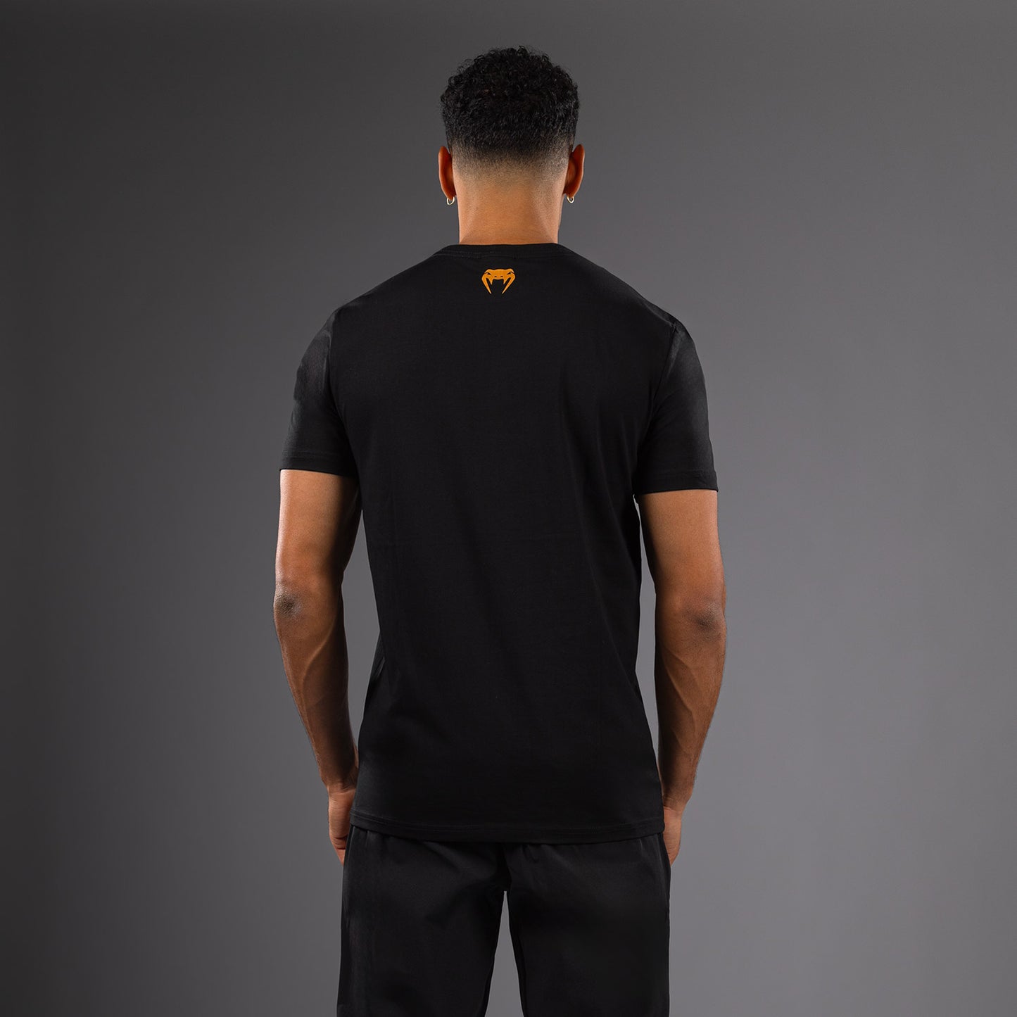 Venum x Topuria Unmatched Edition T-Shirt - Zwart/Goud