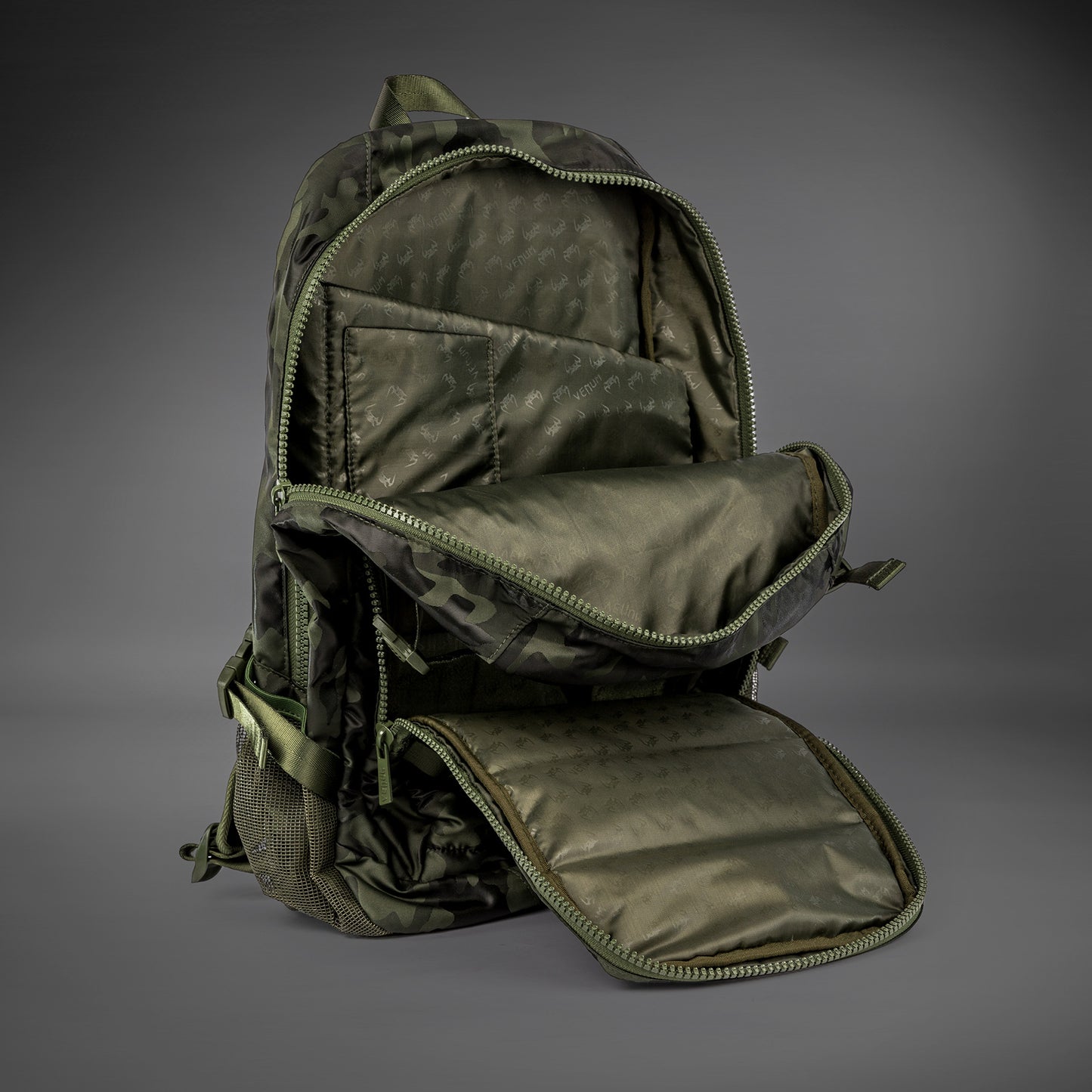 Venum Challenger Pro Rugzak (20-25L) – Kaki/Camo