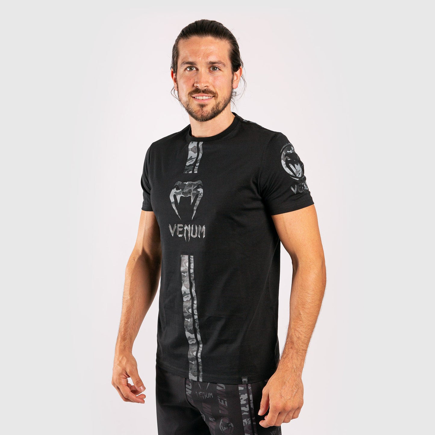 Venum Logos T-shirt - Zwart/Urban Camouflage