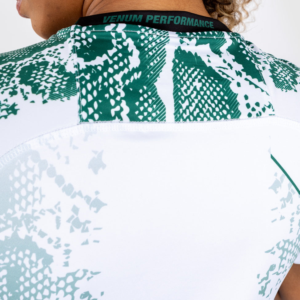 UFC Adrenaline by Venum Personalized Authentic Fight Night Vrouwen Walkout Jersey - Emerald Edition - Wit/Groen