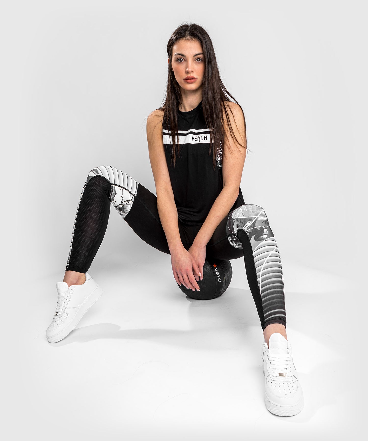 Venum YKZ21 Tank Top - Voor Dames - Zwart/Wit