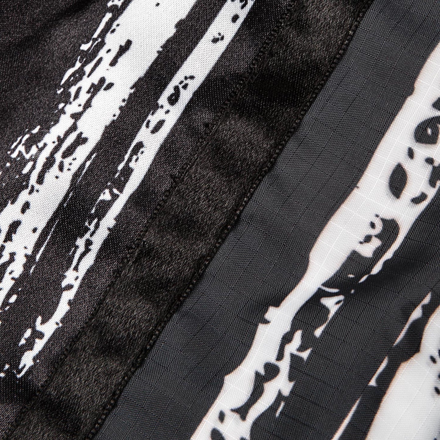 Venum Bangkok Spirit Muay Thai Shorts - zwart